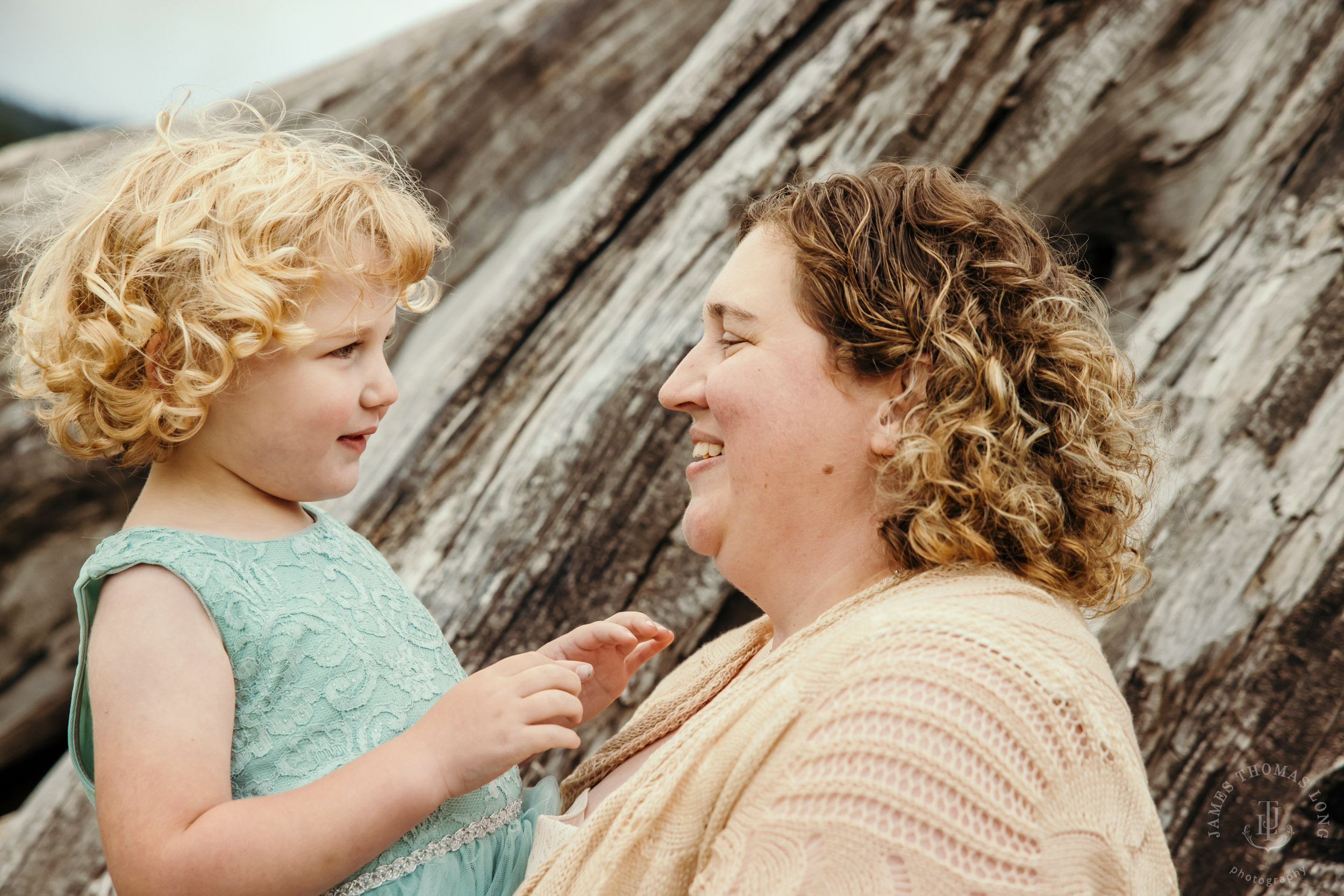 Cascade Mountain adventure family photography session by Snoqualmie family photographer James Thomas Long Photography