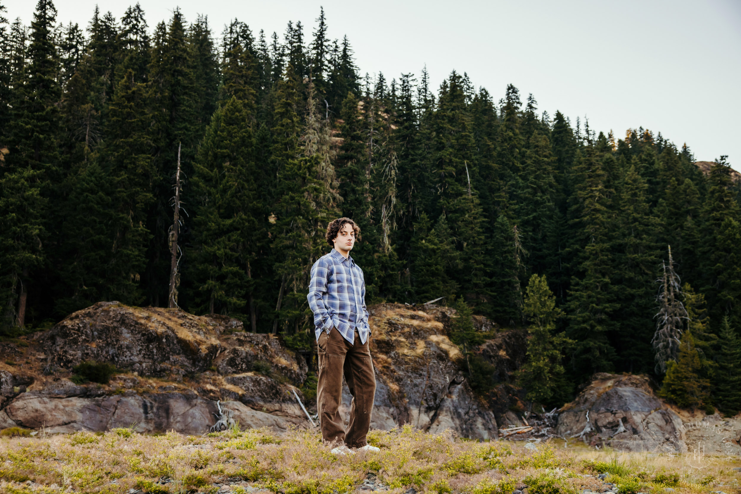 Adventure senior portrait session in the Cascade Mountains by Snoqualmie senior portrait photographer James Thomas Long Photography