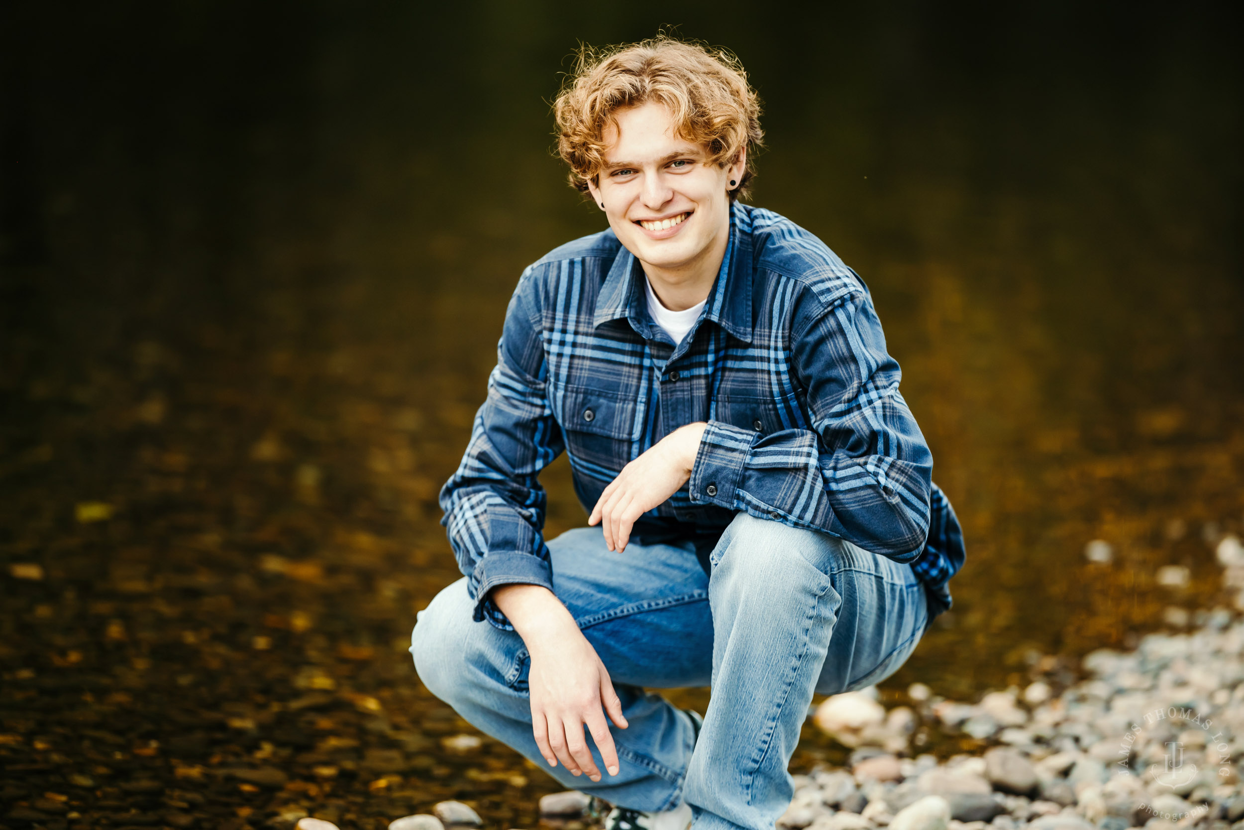 Maple Valley Tahoma senior portrait session by Seattle senior portrait photographer James Thomas Long Photography