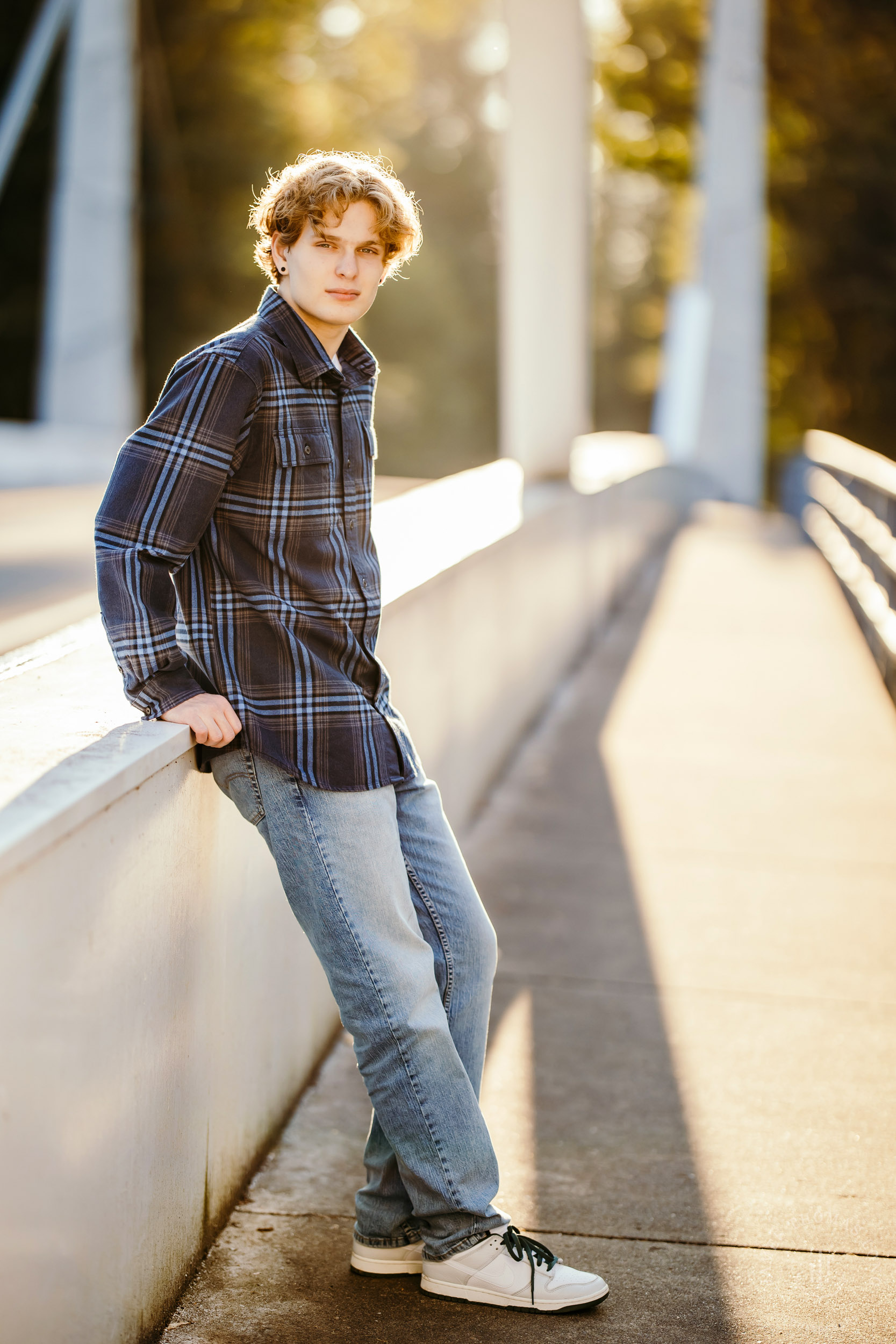 Maple Valley Tahoma senior portrait session by Seattle senior portrait photographer James Thomas Long Photography