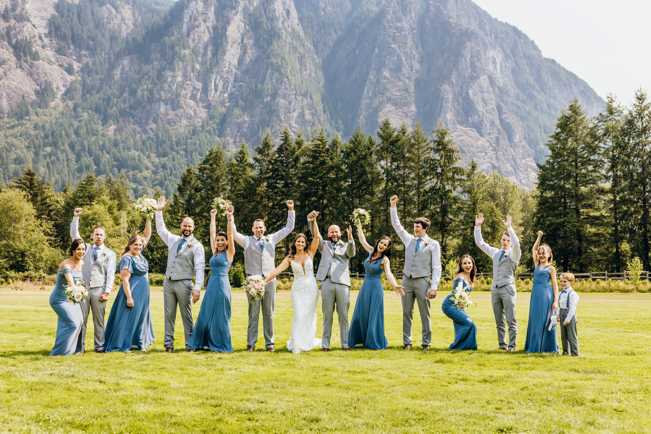 North Fork Farm Snoqualmie wedding by Snoqualmie wedding photographer James Thomas Long Photography