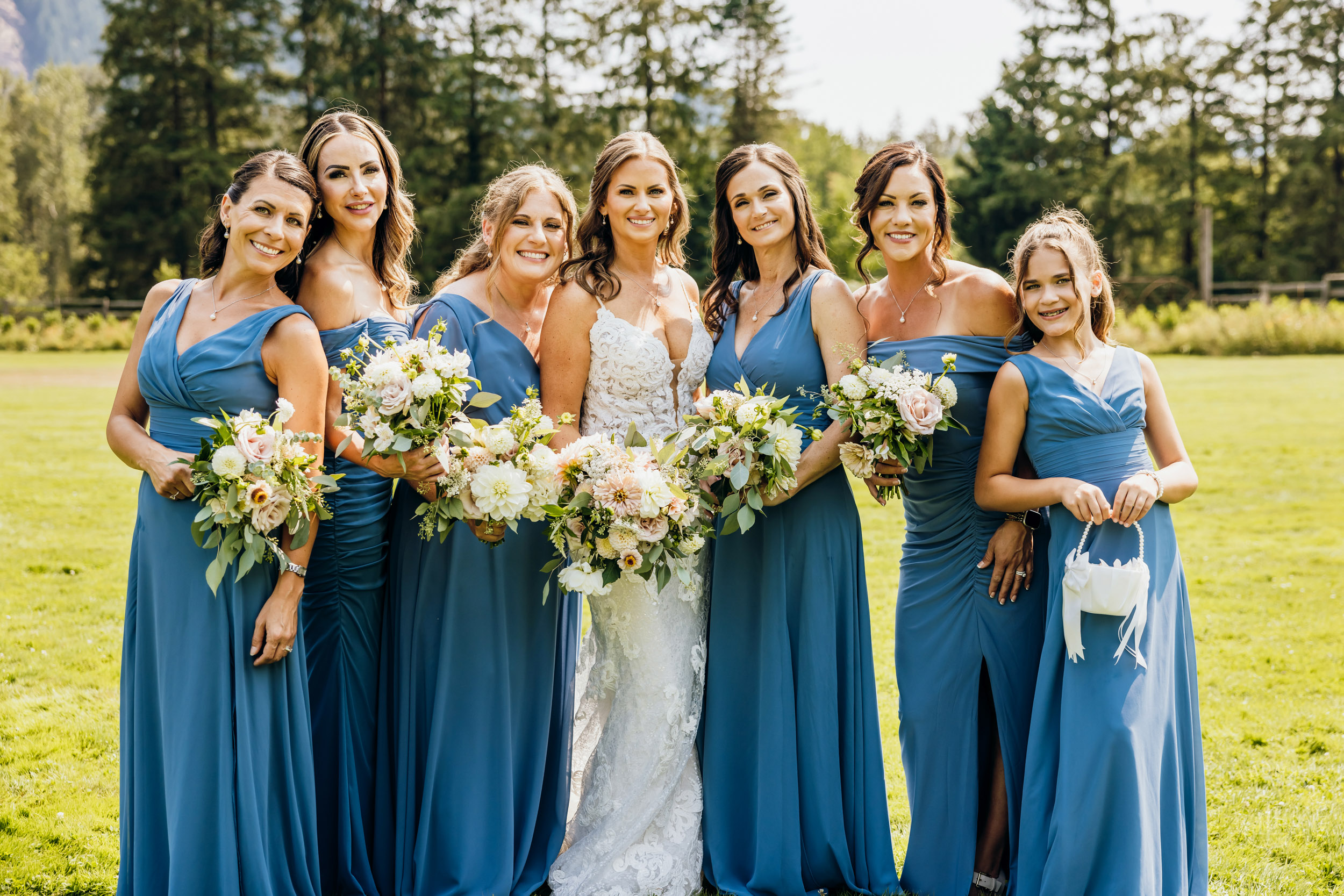 North Fork Farm Snoqualmie wedding by Snoqualmie wedding photographer James Thomas Long Photography