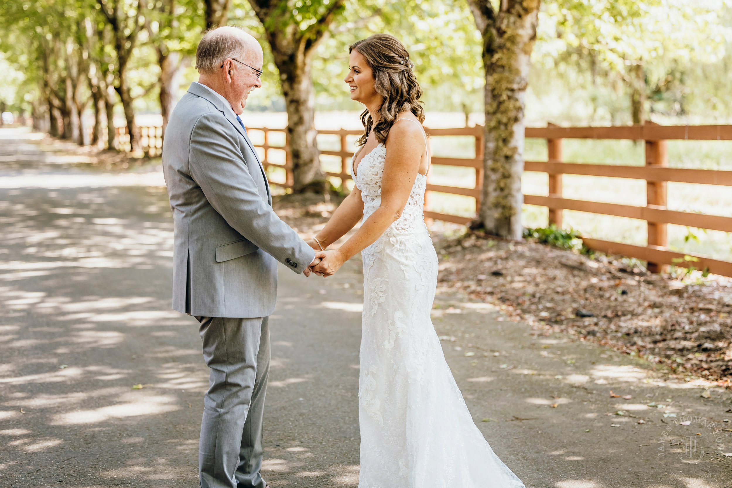 North Fork Farm Snoqualmie wedding by Snoqualmie wedding photographer James Thomas Long Photography