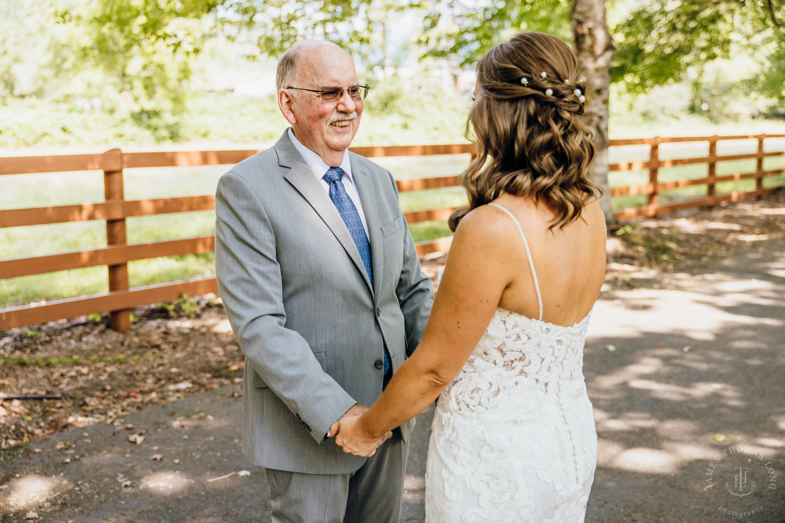 North Fork Farm Snoqualmie wedding by Snoqualmie wedding photographer James Thomas Long Photography