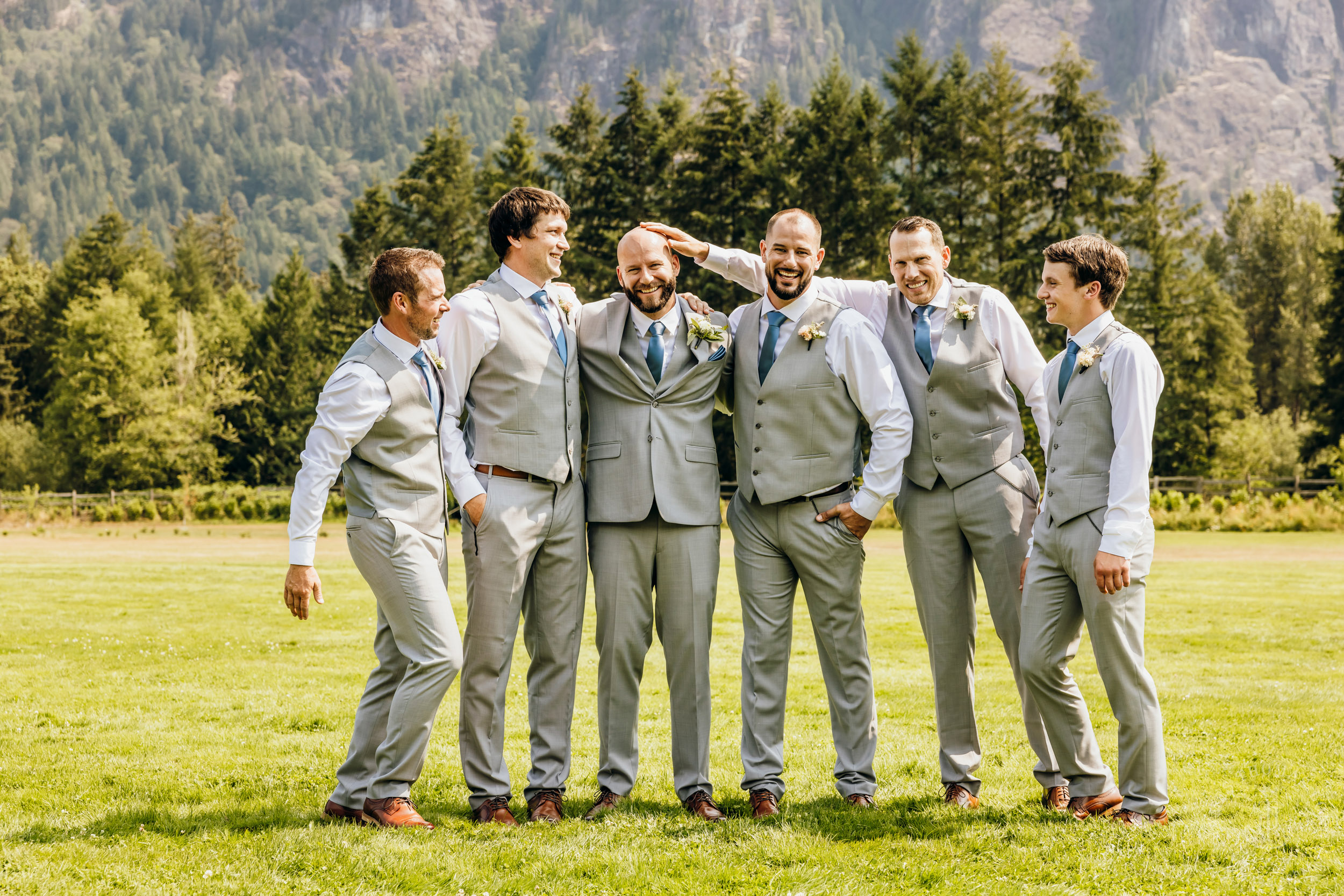 North Fork Farm Snoqualmie wedding by Snoqualmie wedding photographer James Thomas Long Photography