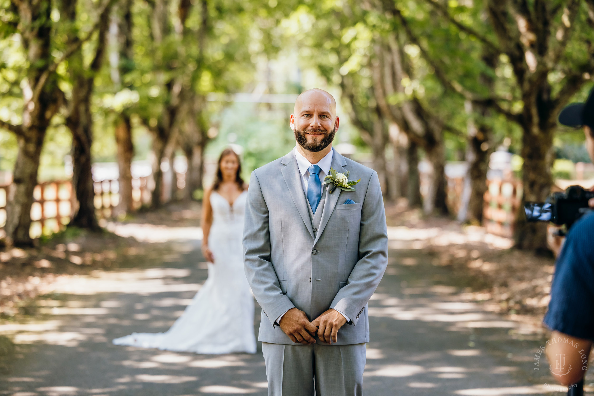 North Fork Farm Snoqualmie wedding by Snoqualmie wedding photographer James Thomas Long Photography