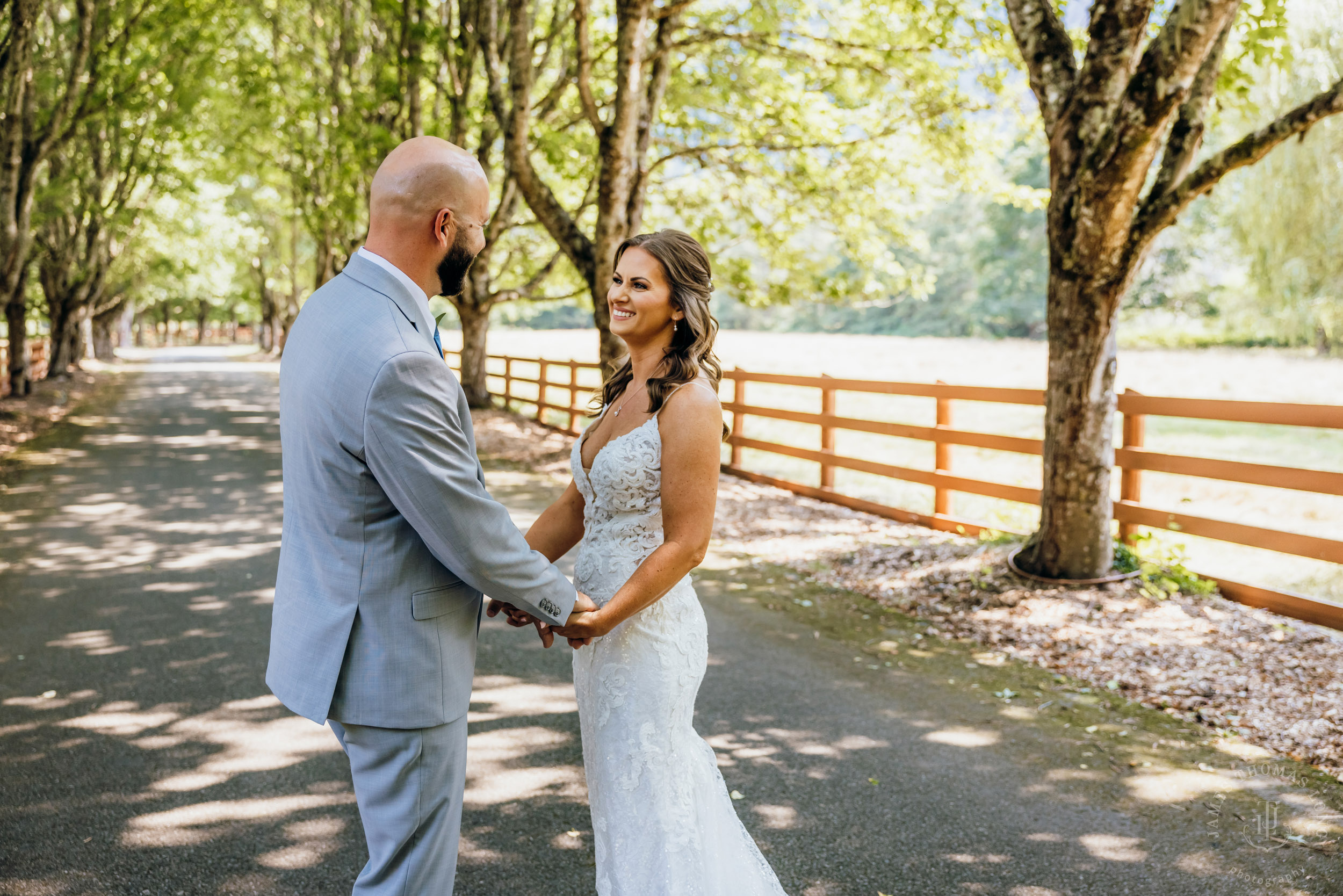 North Fork Farm Snoqualmie wedding by Snoqualmie wedding photographer James Thomas Long Photography