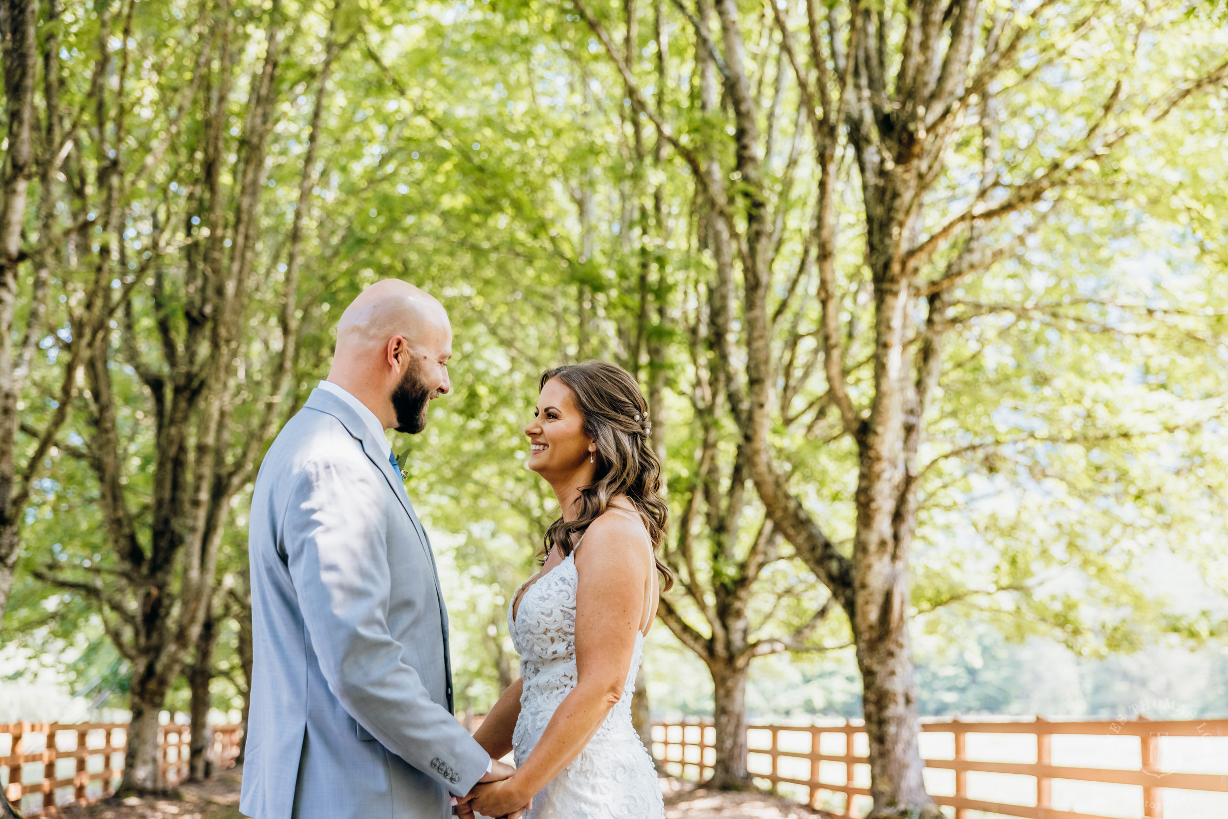 North Fork Farm Snoqualmie wedding by Snoqualmie wedding photographer James Thomas Long Photography