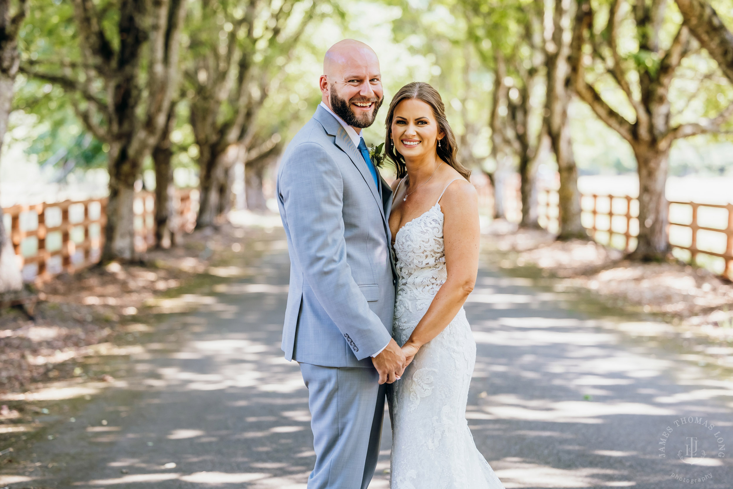 North Fork Farm Snoqualmie wedding by Snoqualmie wedding photographer James Thomas Long Photography