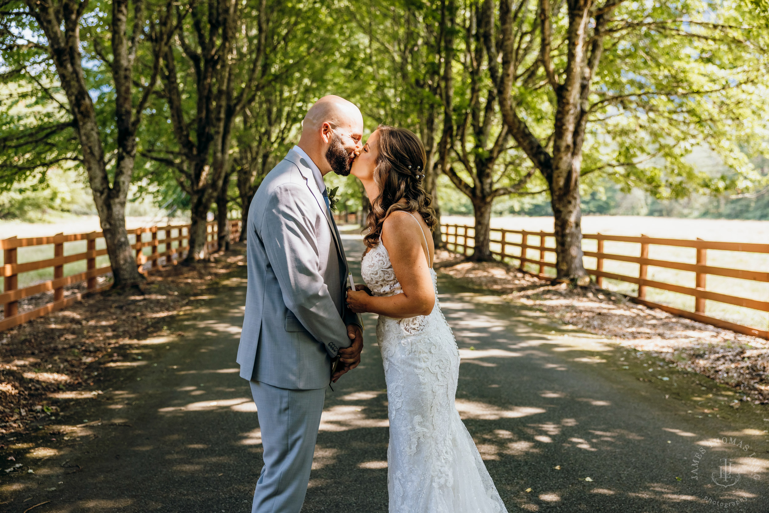 North Fork Farm Snoqualmie wedding by Snoqualmie wedding photographer James Thomas Long Photography