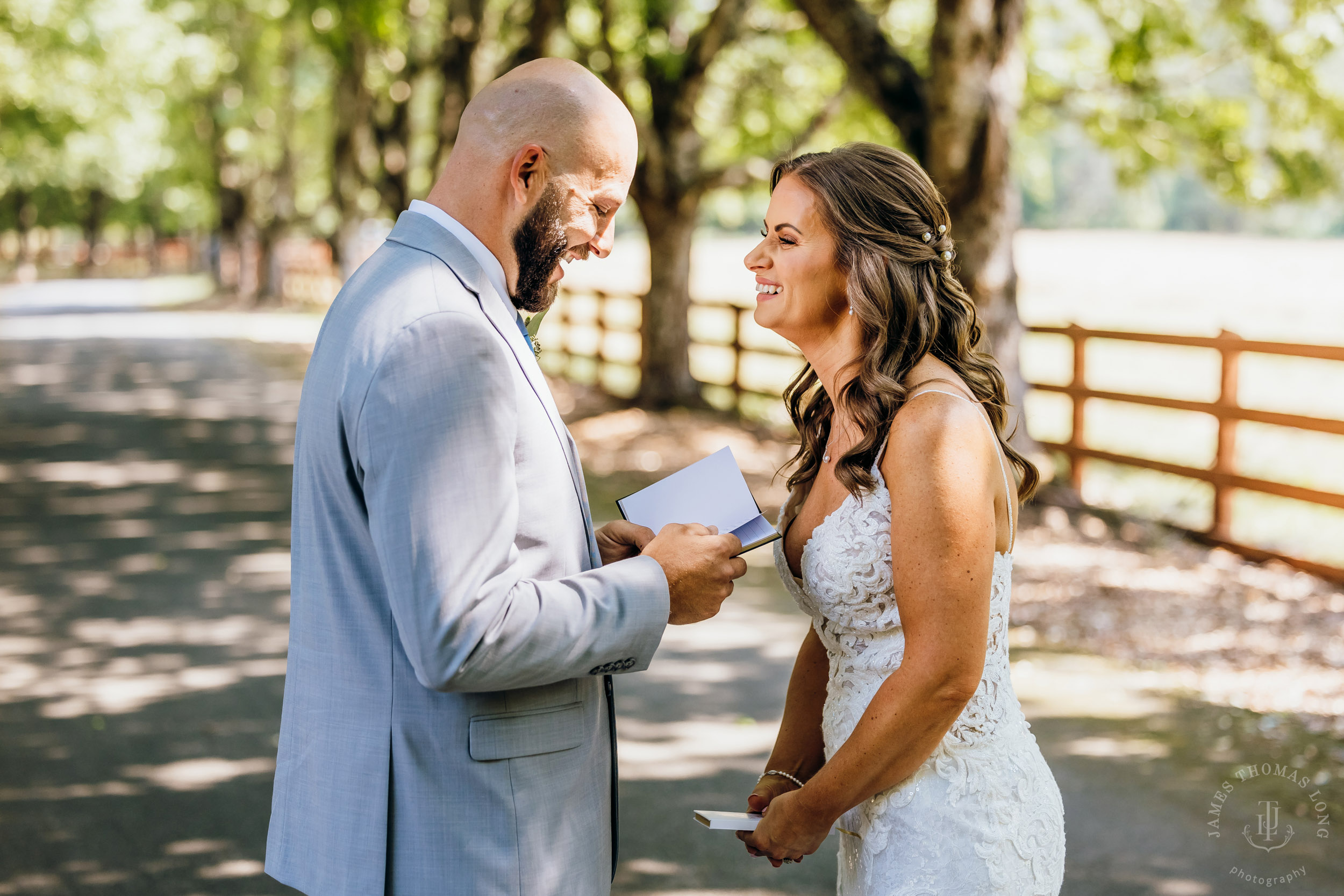 North Fork Farm Snoqualmie wedding by Snoqualmie wedding photographer James Thomas Long Photography