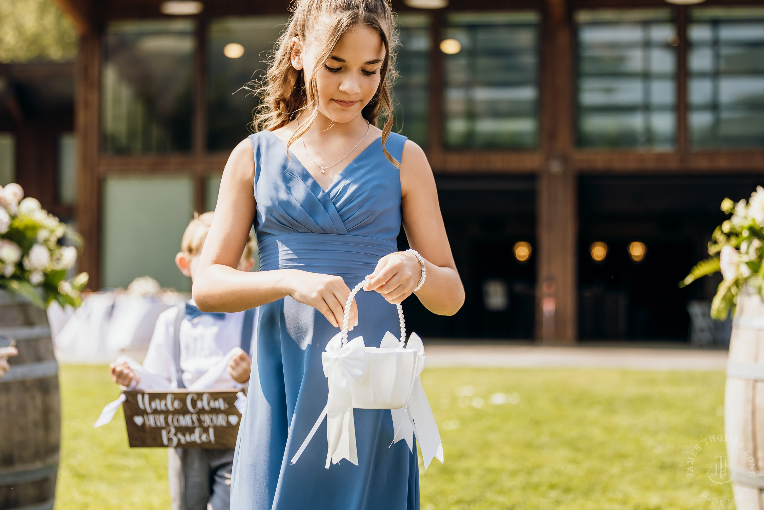 North Fork Farm Snoqualmie wedding by Snoqualmie wedding photographer James Thomas Long Photography