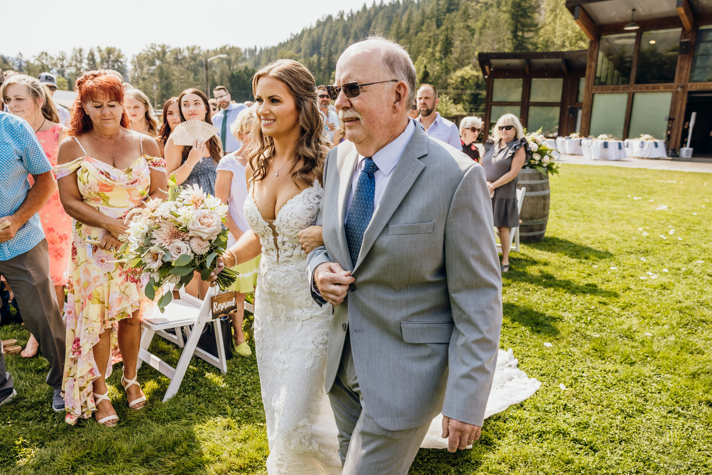 North Fork Farm Snoqualmie wedding by Snoqualmie wedding photographer James Thomas Long Photography