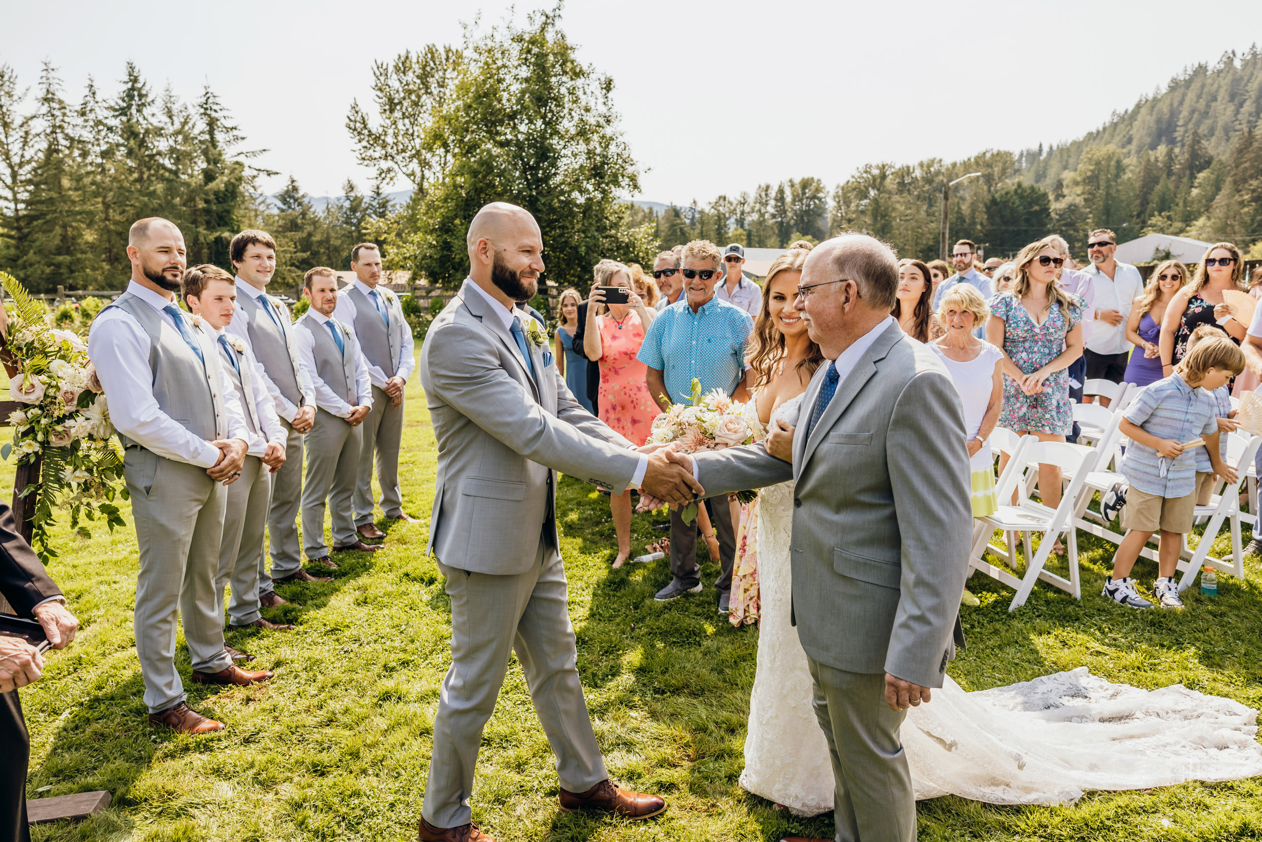 North Fork Farm Snoqualmie wedding by Snoqualmie wedding photographer James Thomas Long Photography