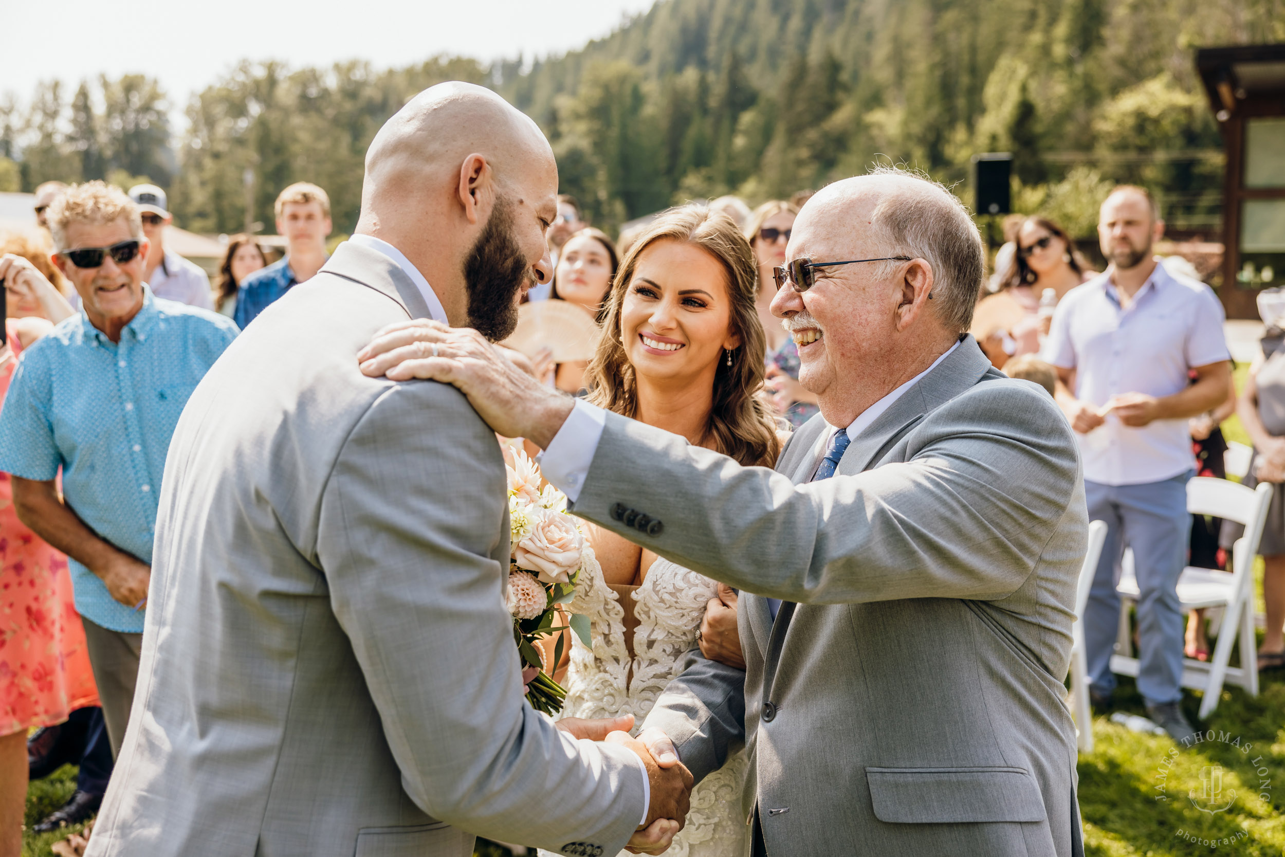 North Fork Farm Snoqualmie wedding by Snoqualmie wedding photographer James Thomas Long Photography