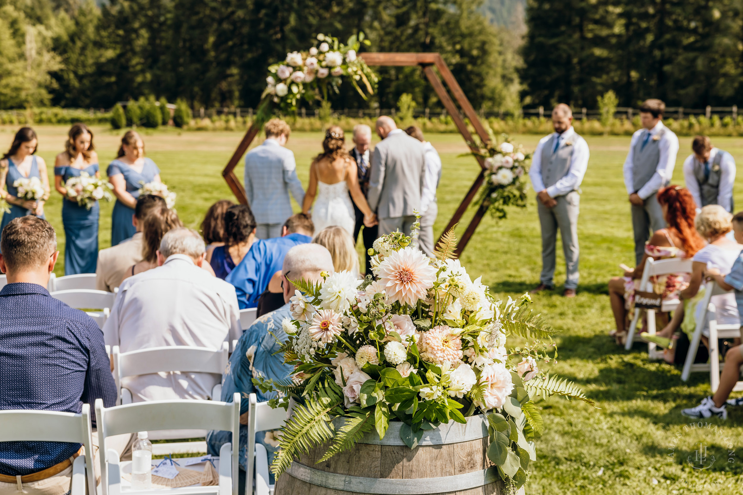 North Fork Farm Snoqualmie wedding by Snoqualmie wedding photographer James Thomas Long Photography