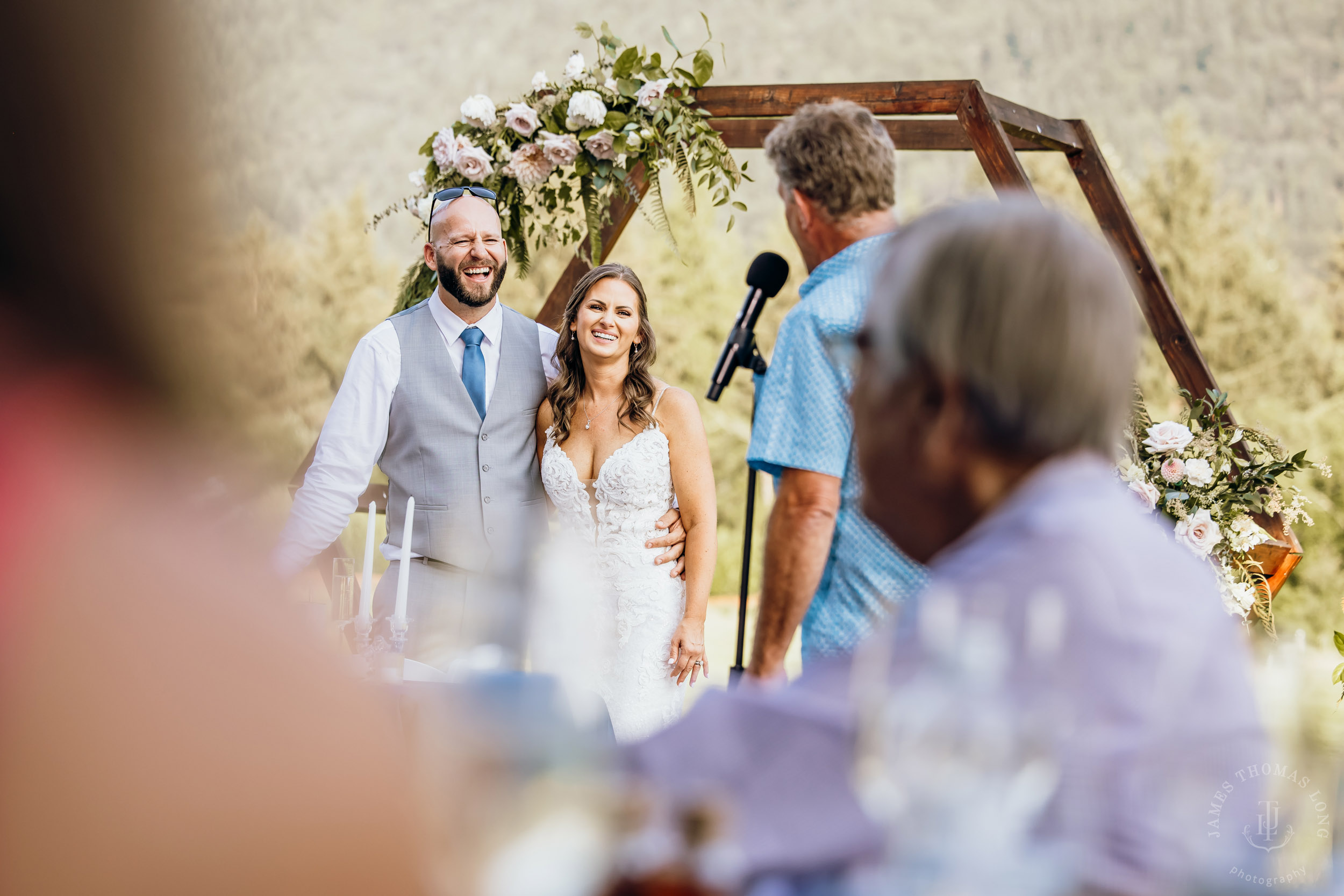 North Fork Farm Snoqualmie wedding by Snoqualmie wedding photographer James Thomas Long Photography