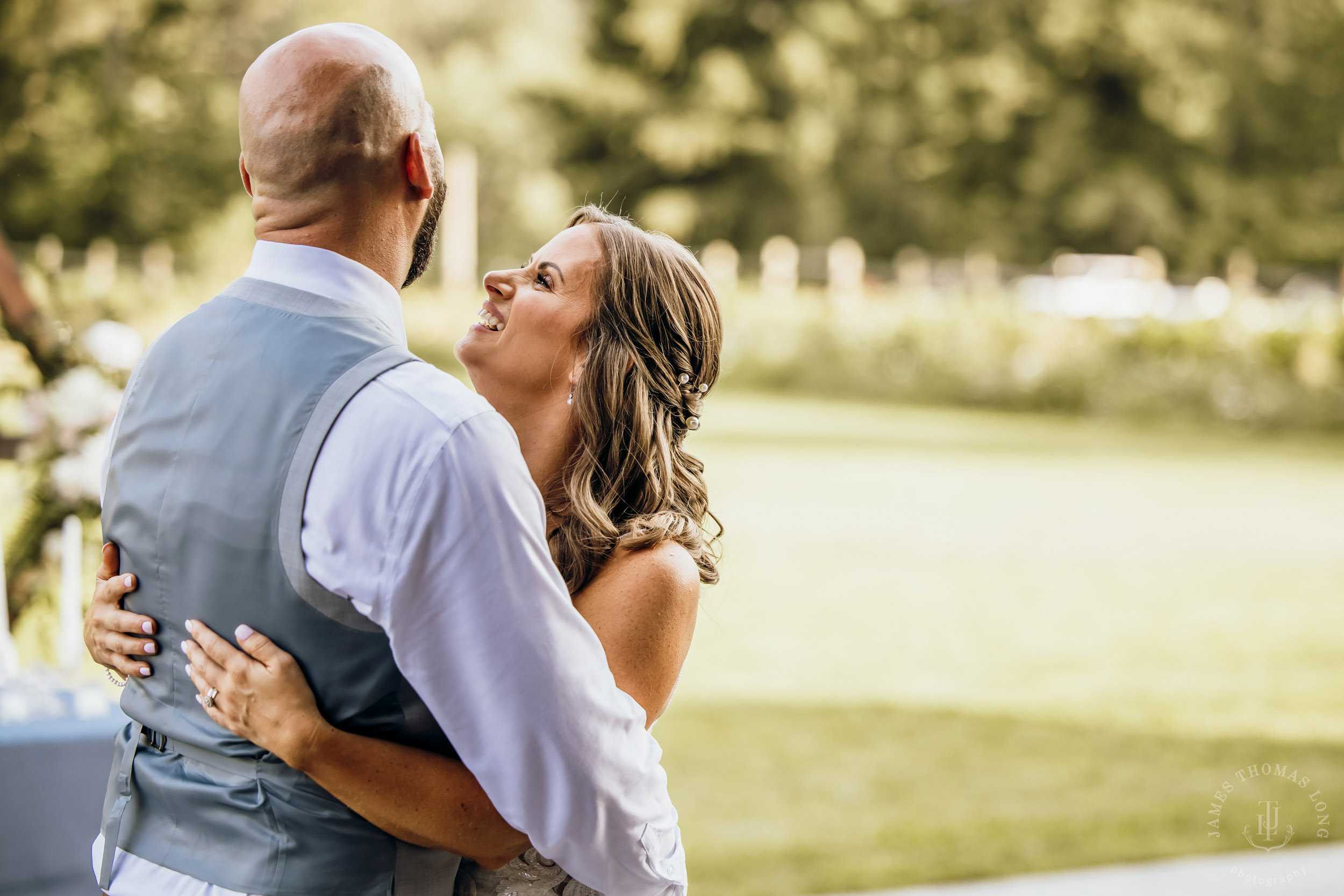 North Fork Farm Snoqualmie wedding by Snoqualmie wedding photographer James Thomas Long Photography