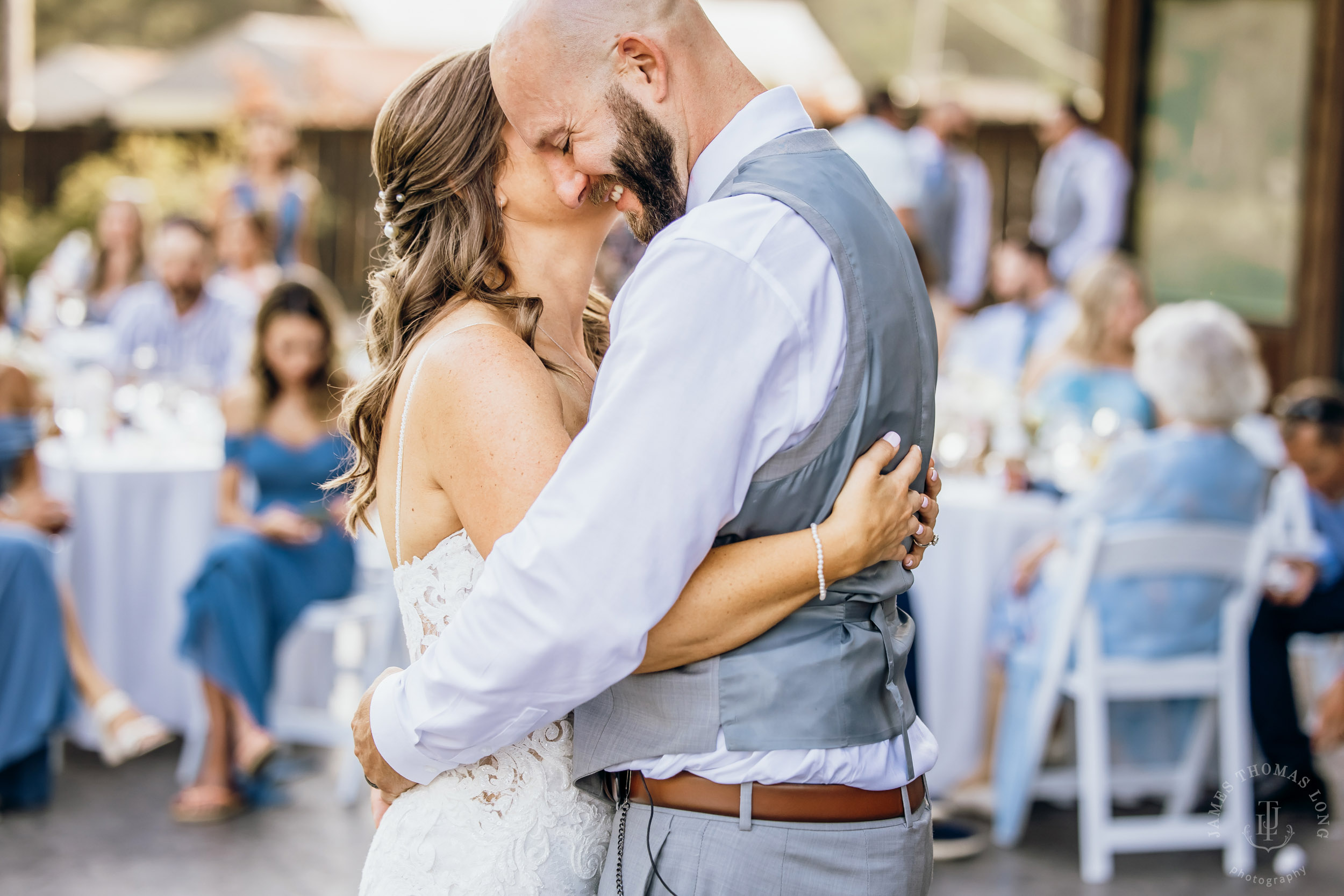 North Fork Farm Snoqualmie wedding by Snoqualmie wedding photographer James Thomas Long Photography