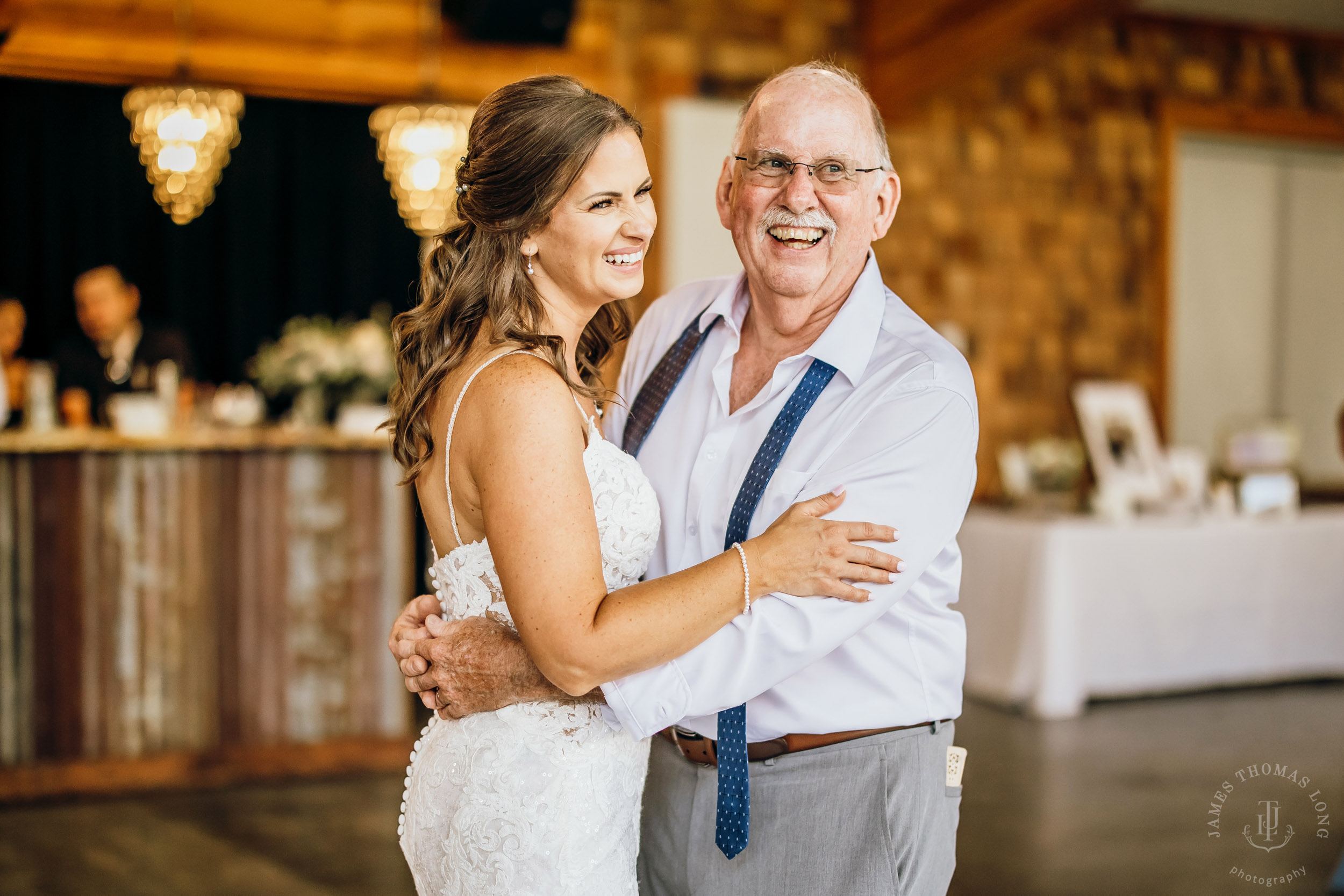 North Fork Farm Snoqualmie wedding by Snoqualmie wedding photographer James Thomas Long Photography