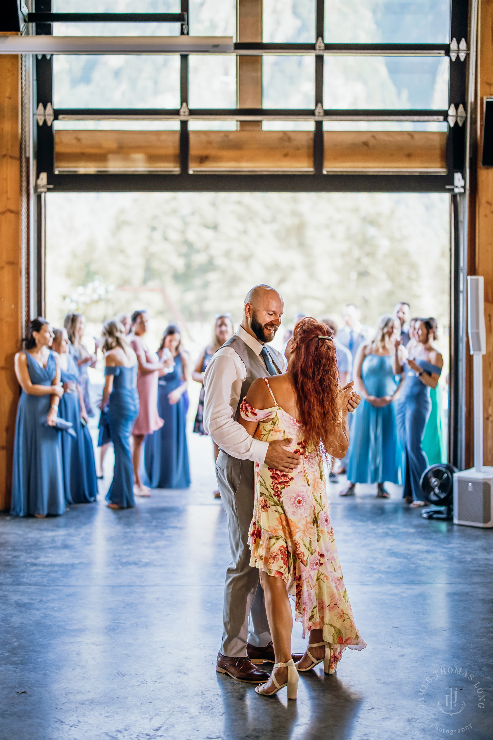 North Fork Farm Snoqualmie wedding by Snoqualmie wedding photographer James Thomas Long Photography