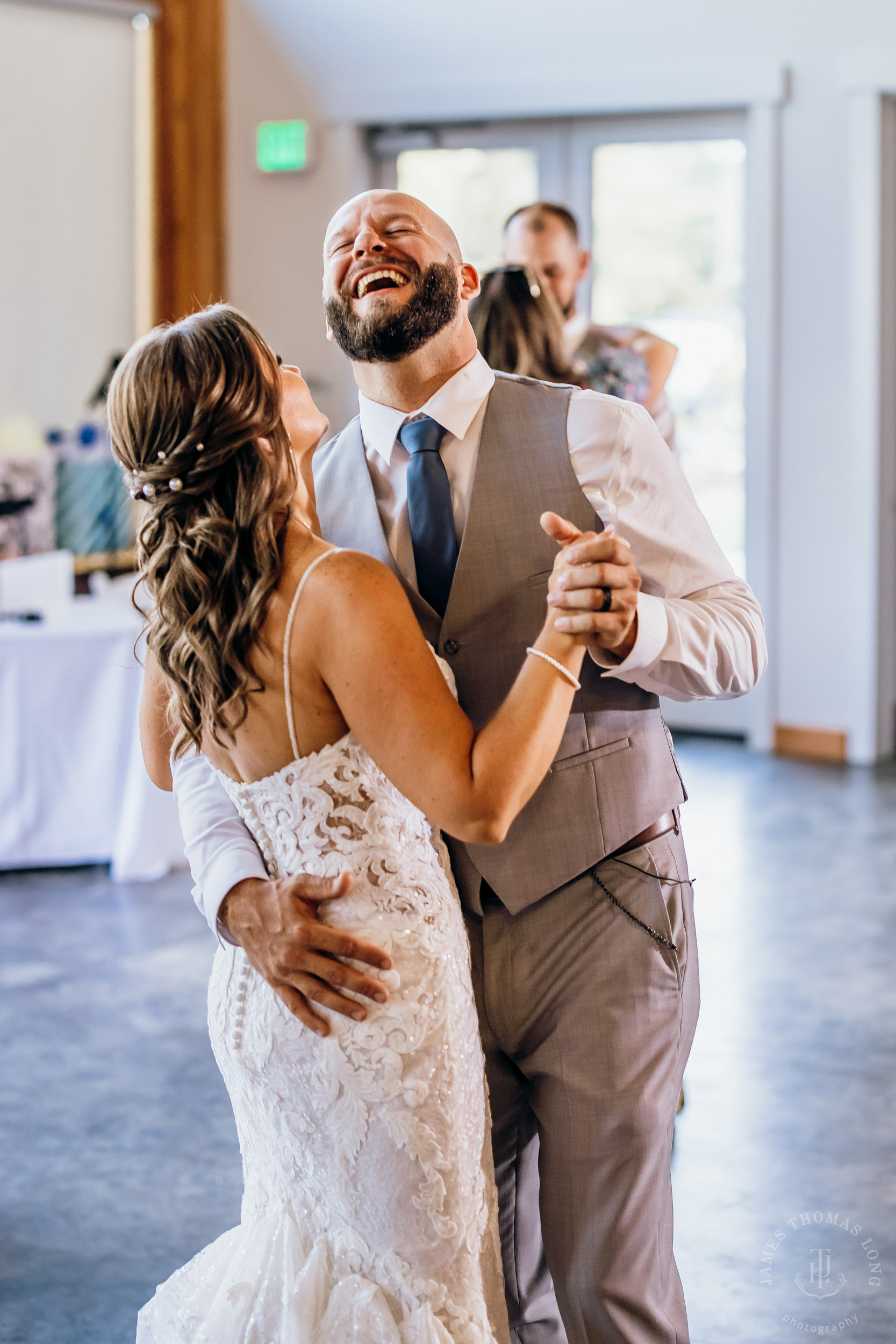 North Fork Farm Snoqualmie wedding by Snoqualmie wedding photographer James Thomas Long Photography