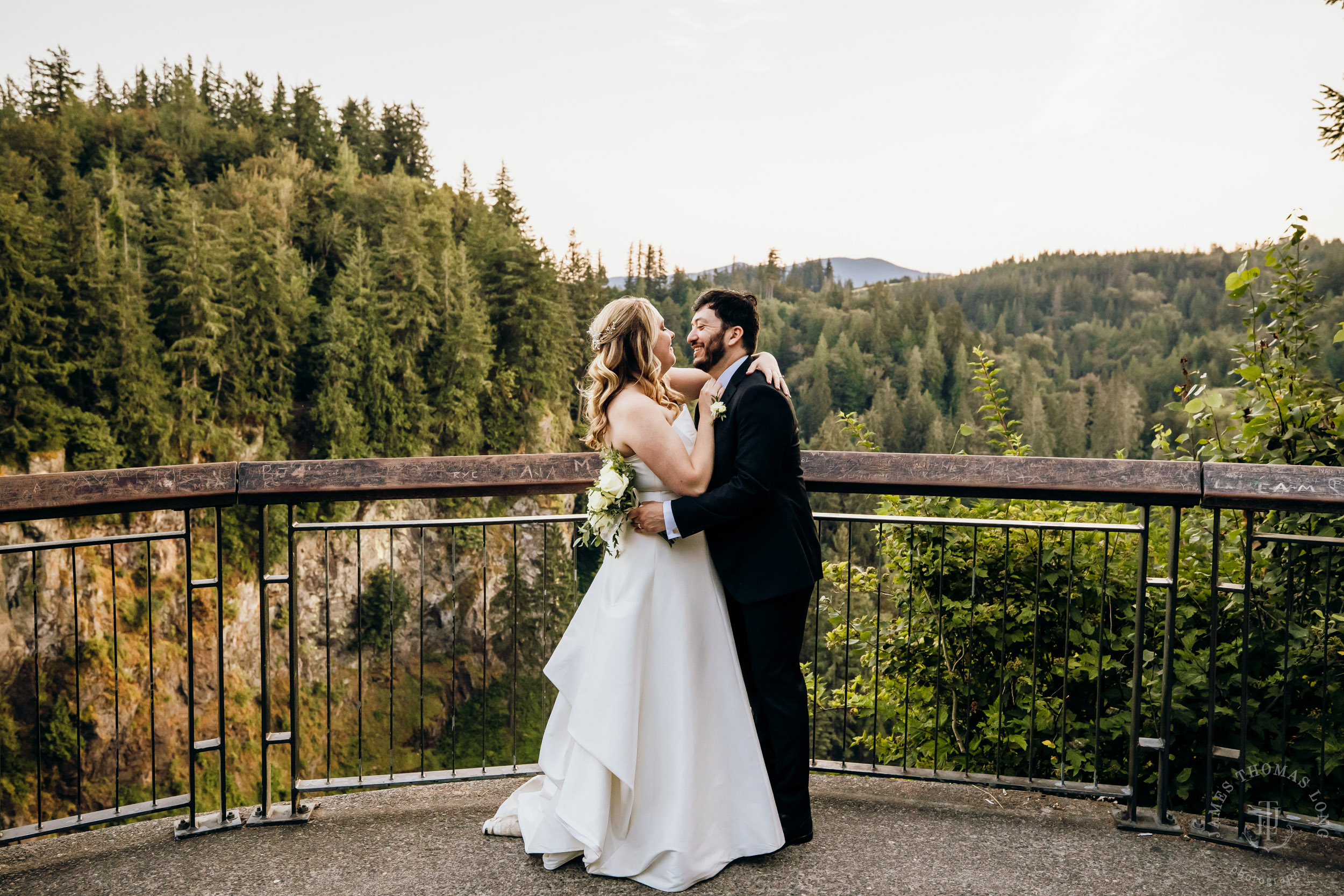 Salish Lodge & Spa Snoqualmie intimate wedding by Snoqualmie wedding photographer James Thomas Long Photography