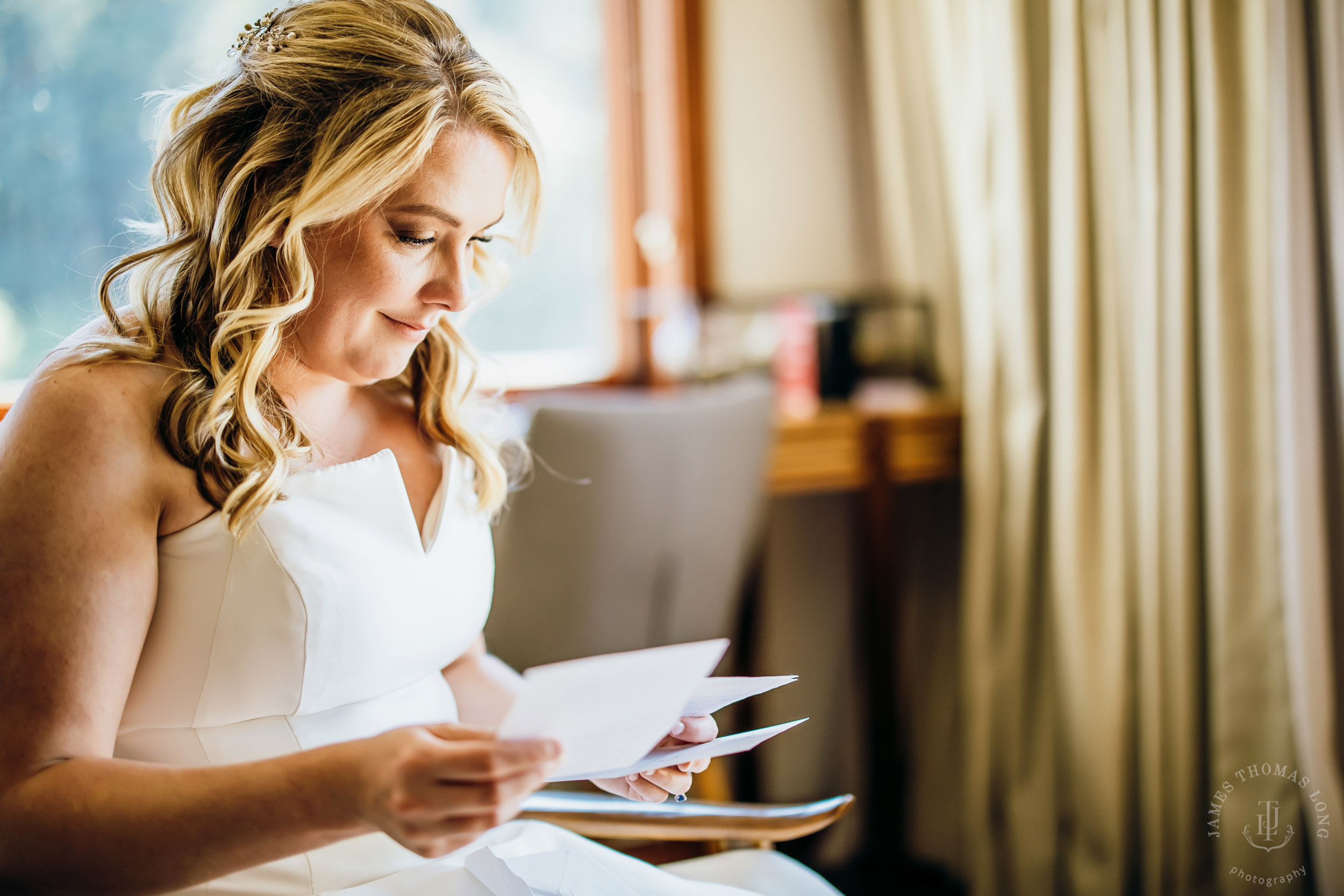 Salish Lodge & Spa Snoqualmie intimate wedding by Snoqualmie wedding photographer James Thomas Long Photography