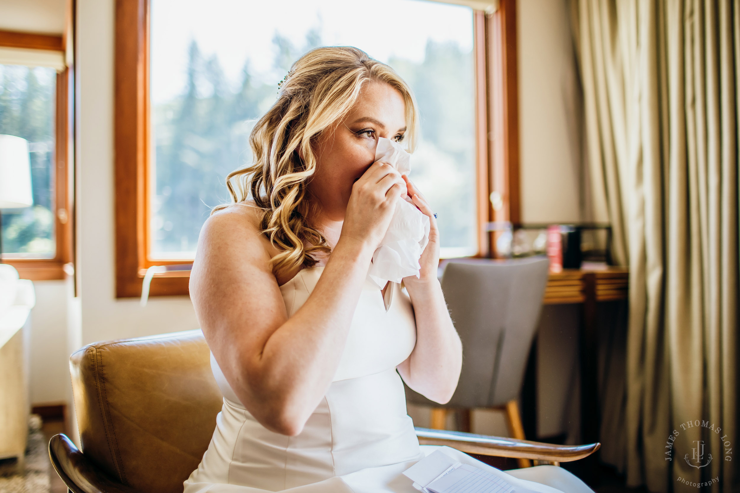 Salish Lodge & Spa Snoqualmie intimate wedding by Snoqualmie wedding photographer James Thomas Long Photography