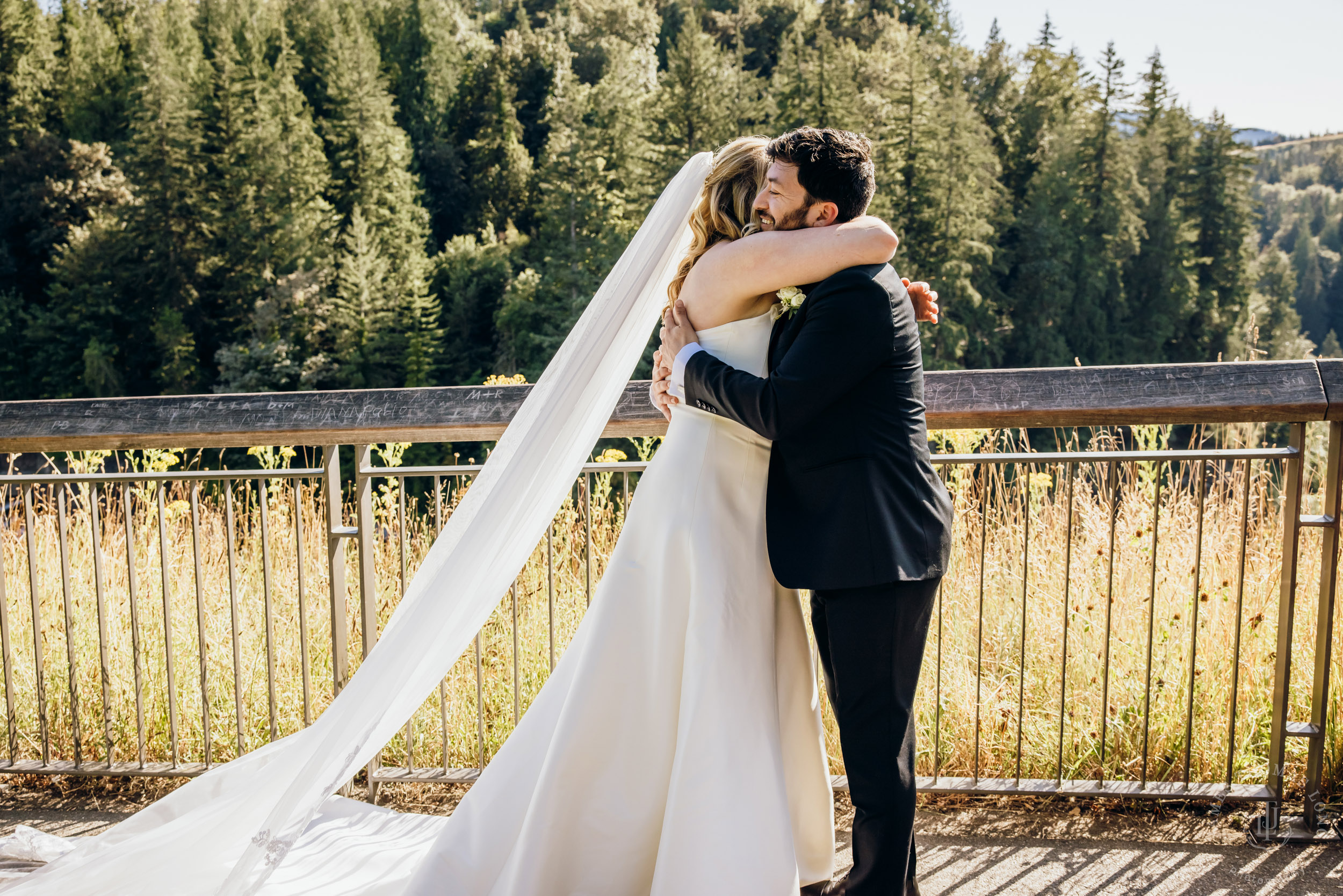 Salish Lodge & Spa Snoqualmie intimate wedding by Snoqualmie wedding photographer James Thomas Long Photography