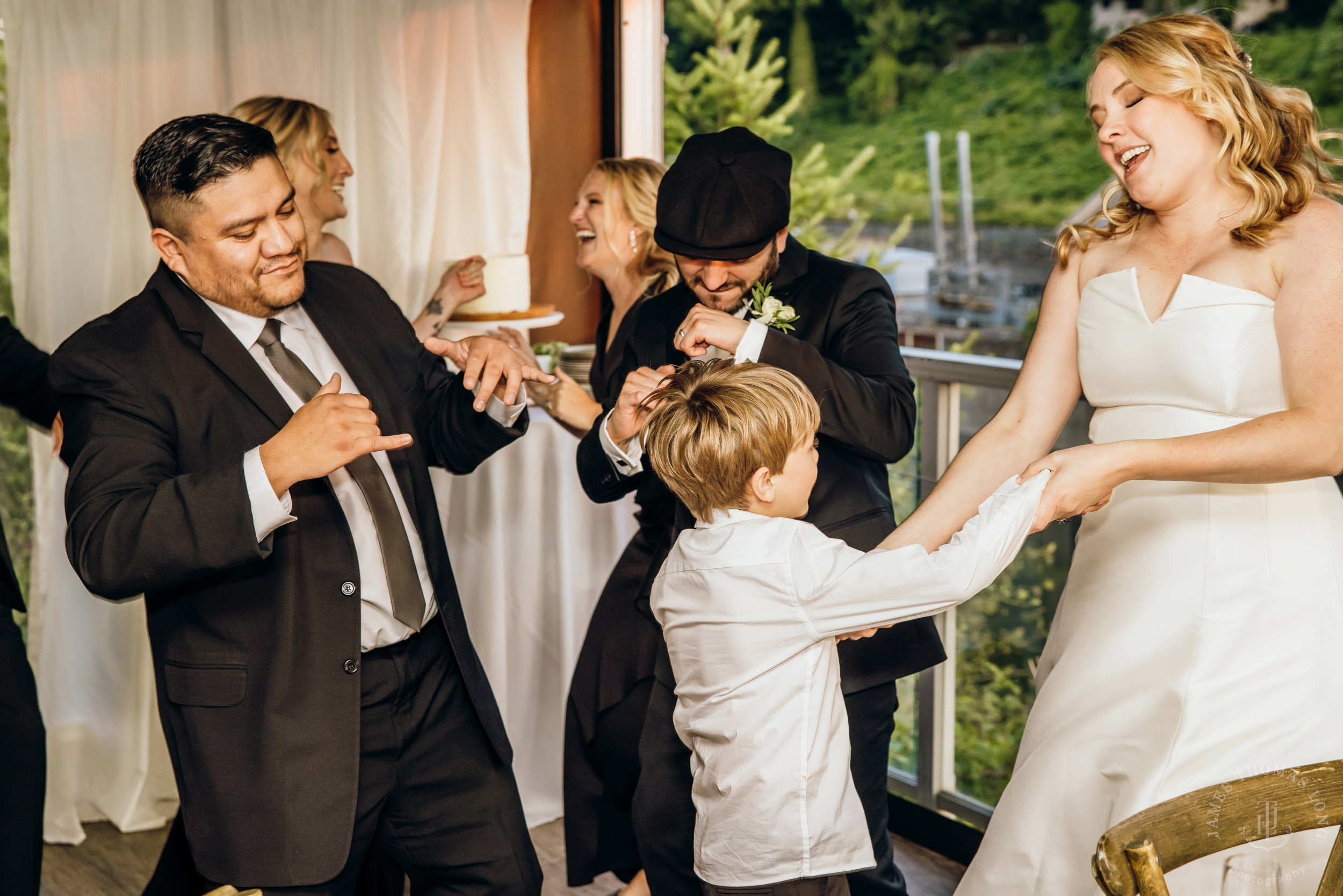 Salish Lodge & Spa Snoqualmie intimate wedding by Snoqualmie wedding photographer James Thomas Long Photography