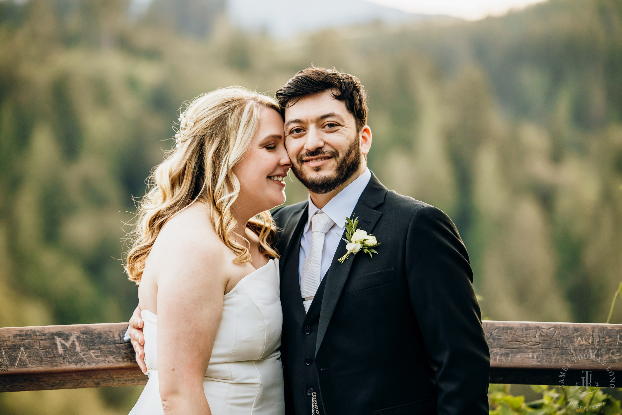 Salish Lodge & Spa Snoqualmie intimate wedding by Snoqualmie wedding photographer James Thomas Long Photography