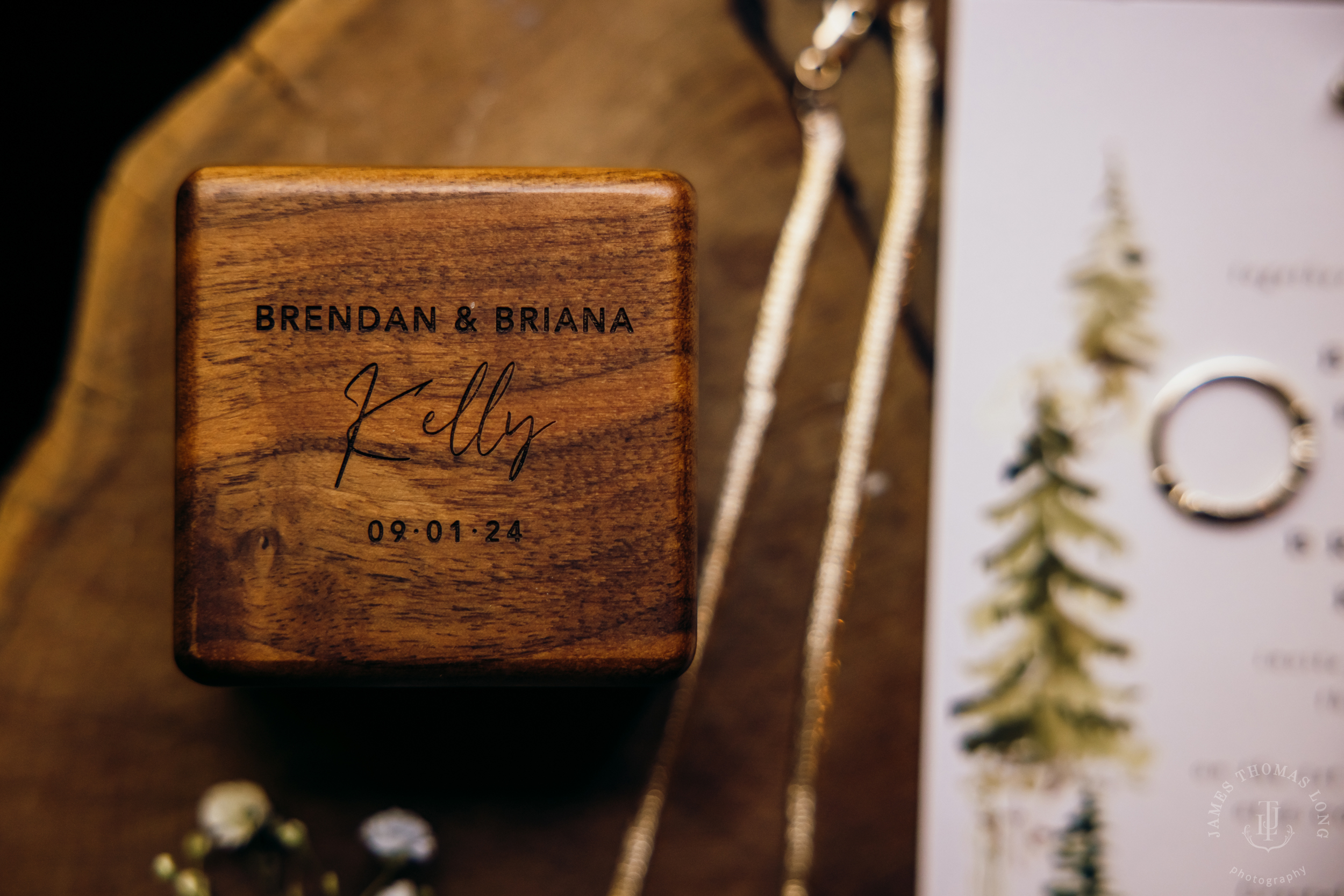 Crystal Mountain, WA wedding by Seattle wedding photographer James Thomas Long Photography