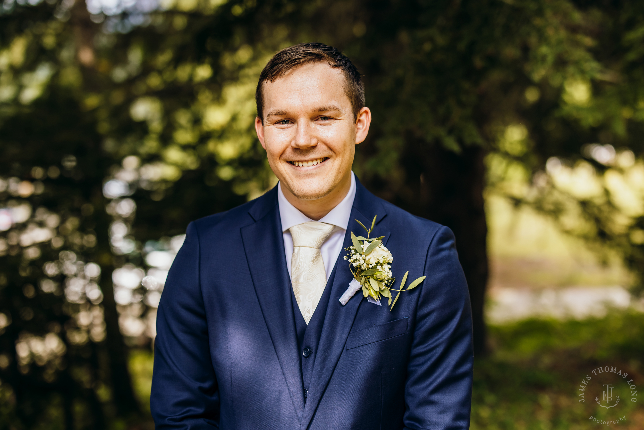 Crystal Mountain, WA wedding by Seattle wedding photographer James Thomas Long Photography