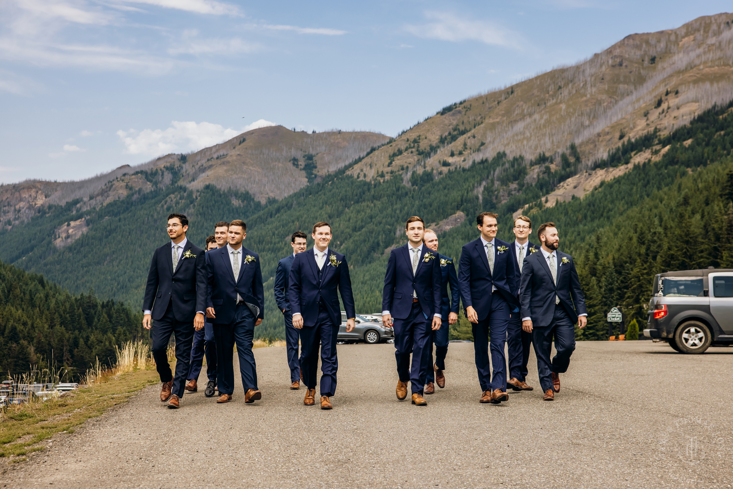 Crystal Mountain, WA wedding by Seattle wedding photographer James Thomas Long Photography