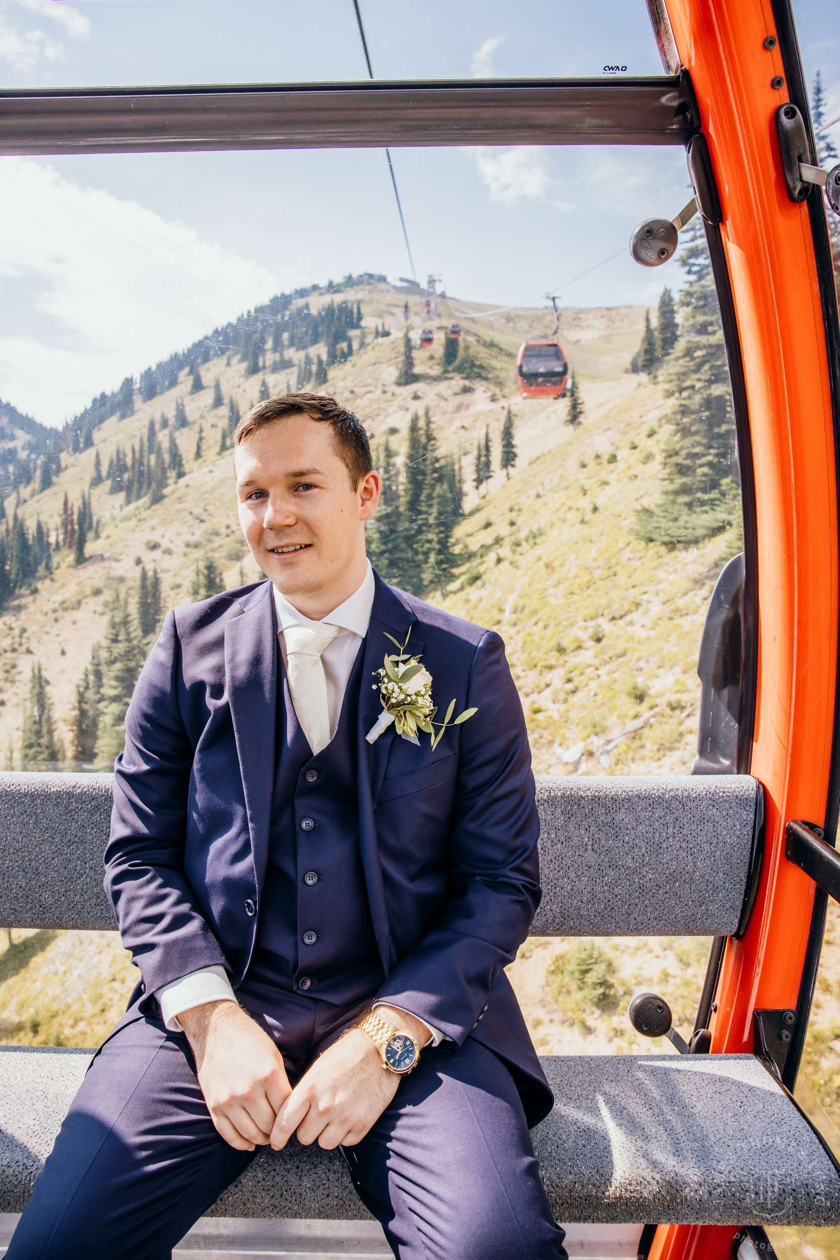 Crystal Mountain, WA wedding by Seattle wedding photographer James Thomas Long Photography