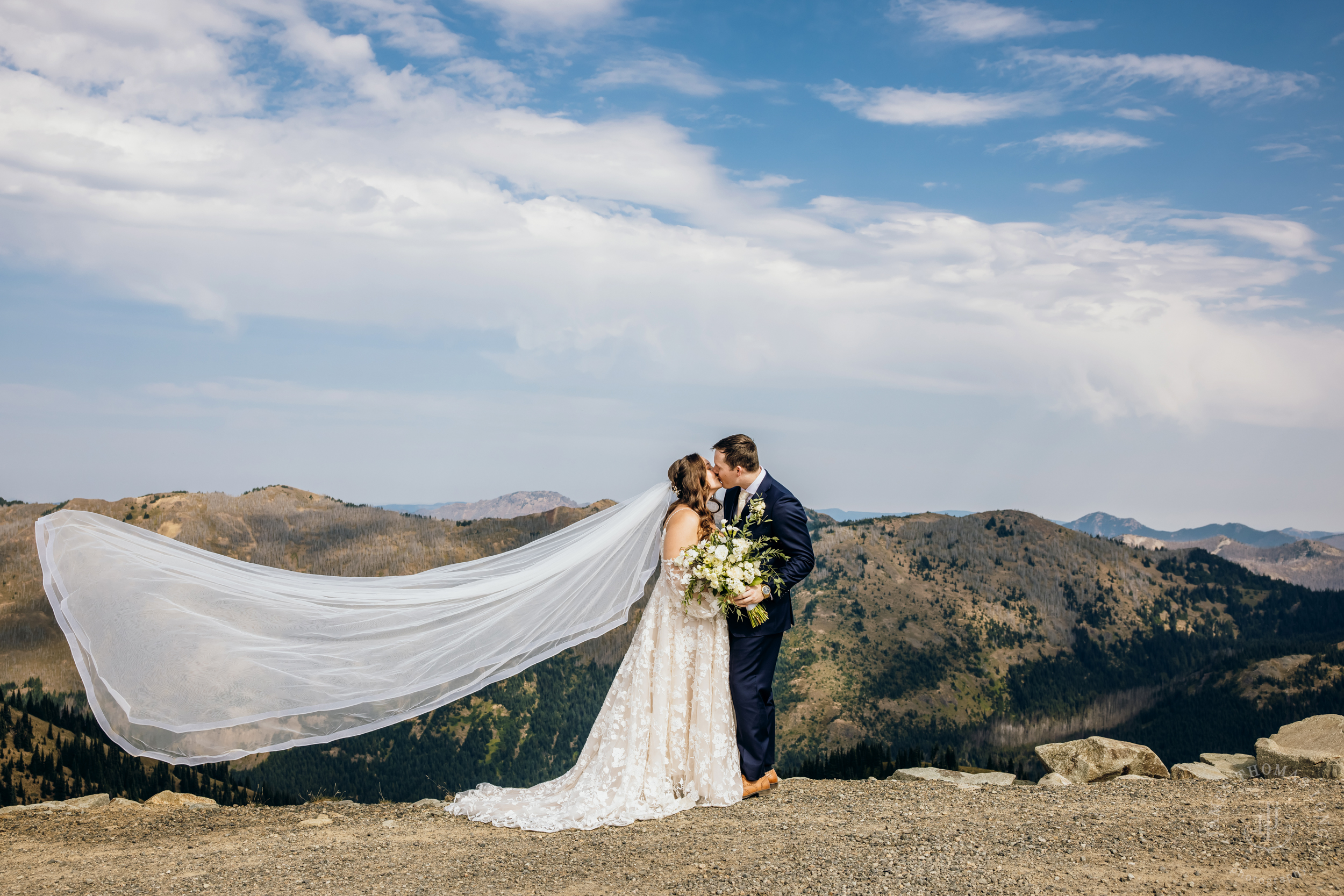 Crystal Mountain, WA wedding by Seattle wedding photographer James Thomas Long Photography