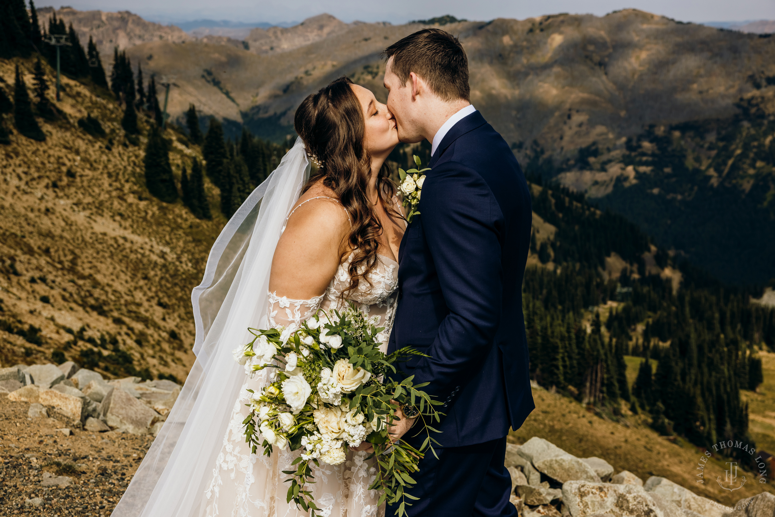 Crystal Mountain, WA wedding by Seattle wedding photographer James Thomas Long Photography