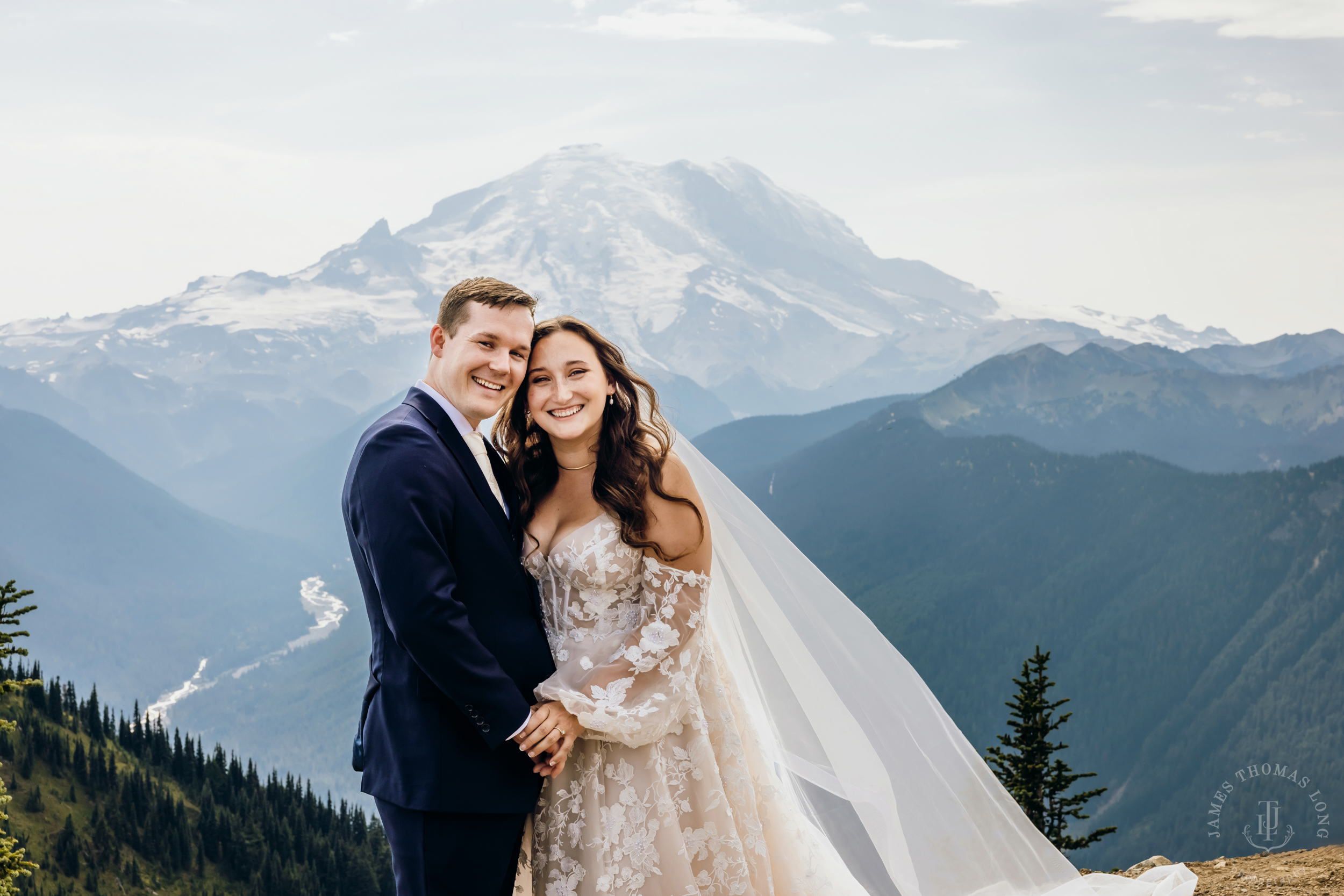 Crystal Mountain, WA wedding by Seattle wedding photographer James Thomas Long Photography