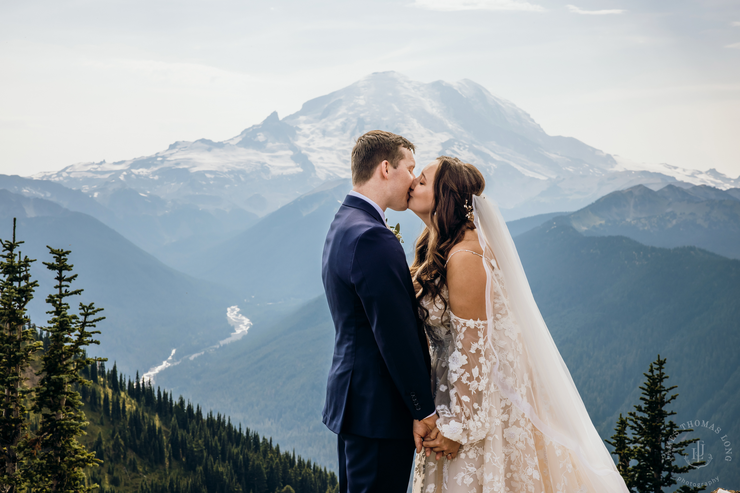 Crystal Mountain, WA wedding by Seattle wedding photographer James Thomas Long Photography