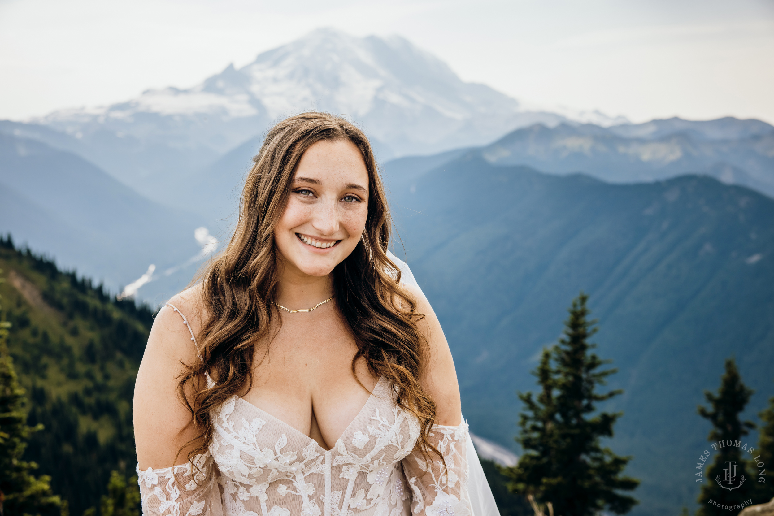 Crystal Mountain, WA wedding by Seattle wedding photographer James Thomas Long Photography