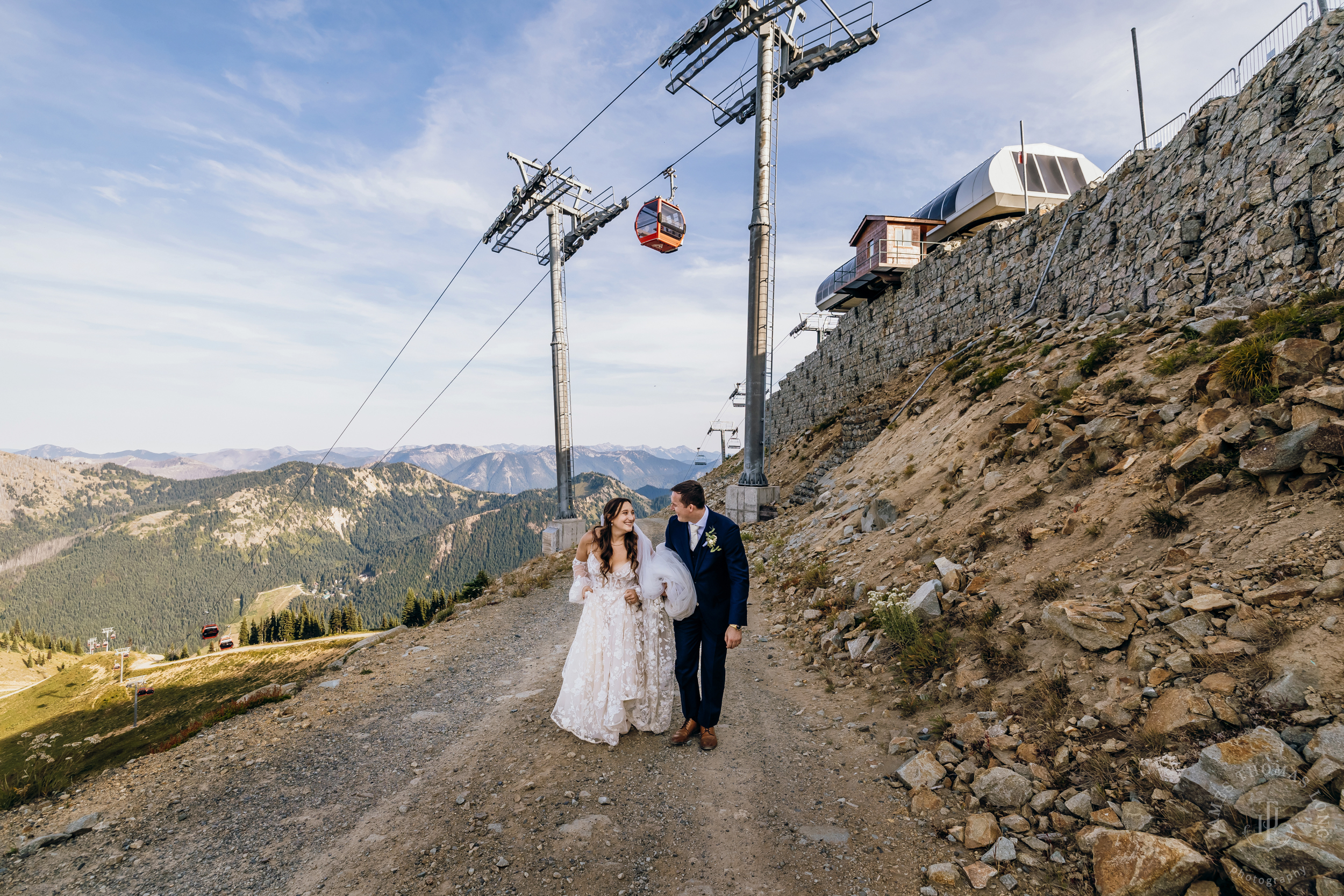 Crystal Mountain, WA wedding by Seattle wedding photographer James Thomas Long Photography