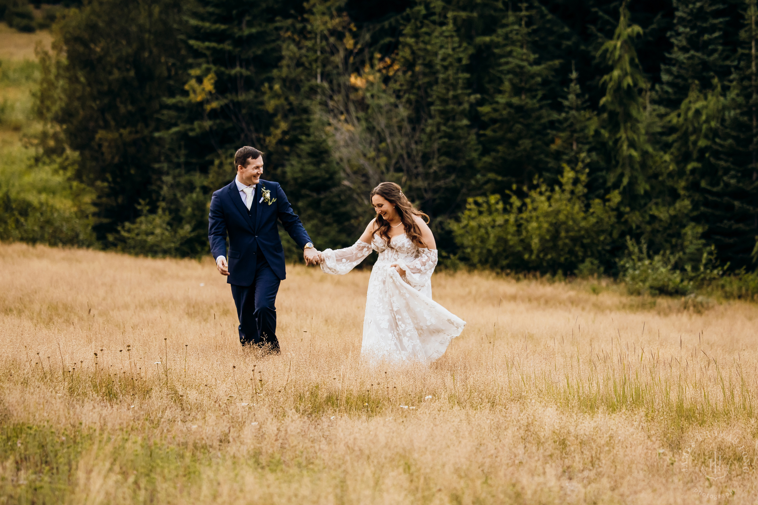 Crystal Mountain, WA wedding by Seattle wedding photographer James Thomas Long Photography