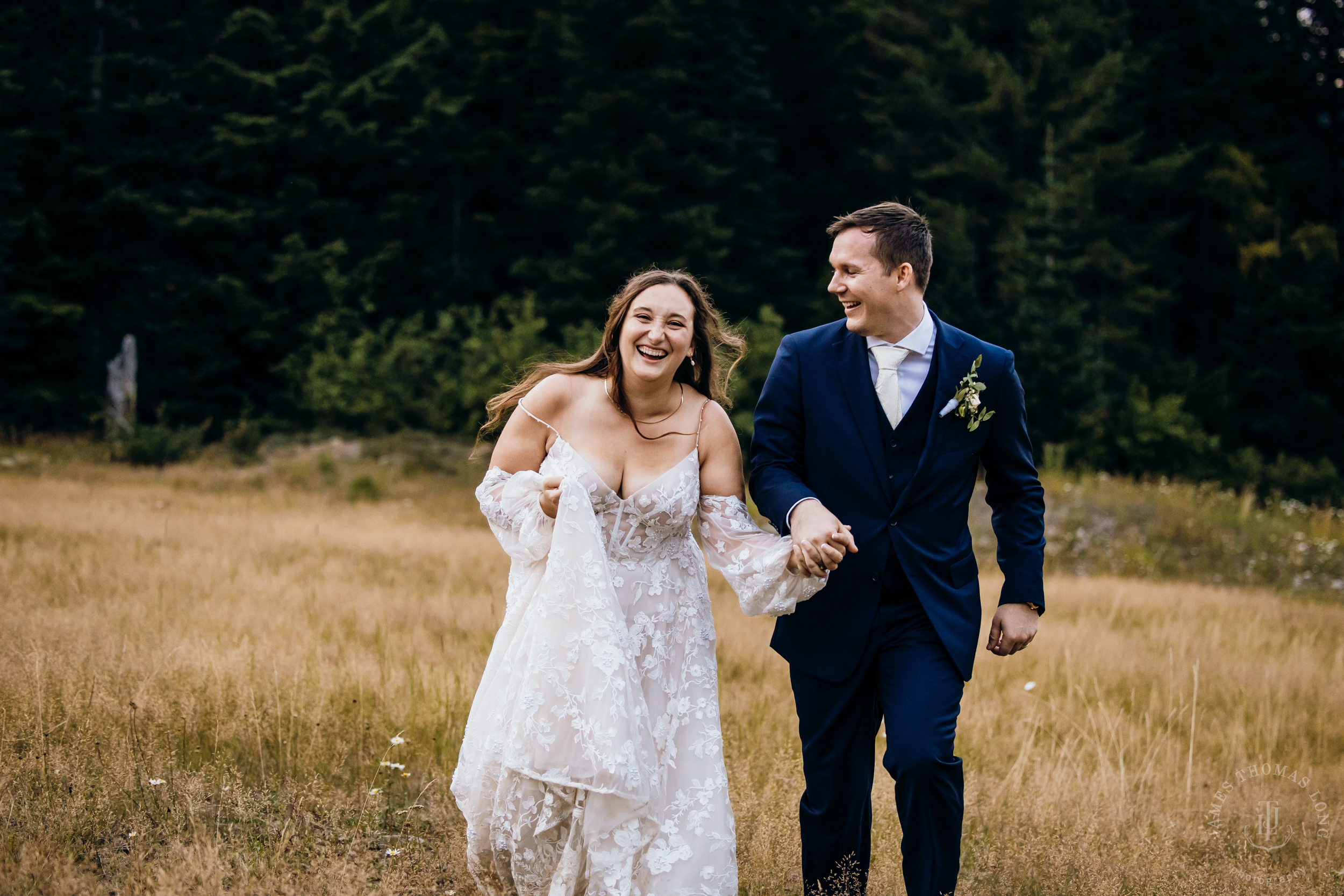 Crystal Mountain, WA wedding by Seattle wedding photographer James Thomas Long Photography