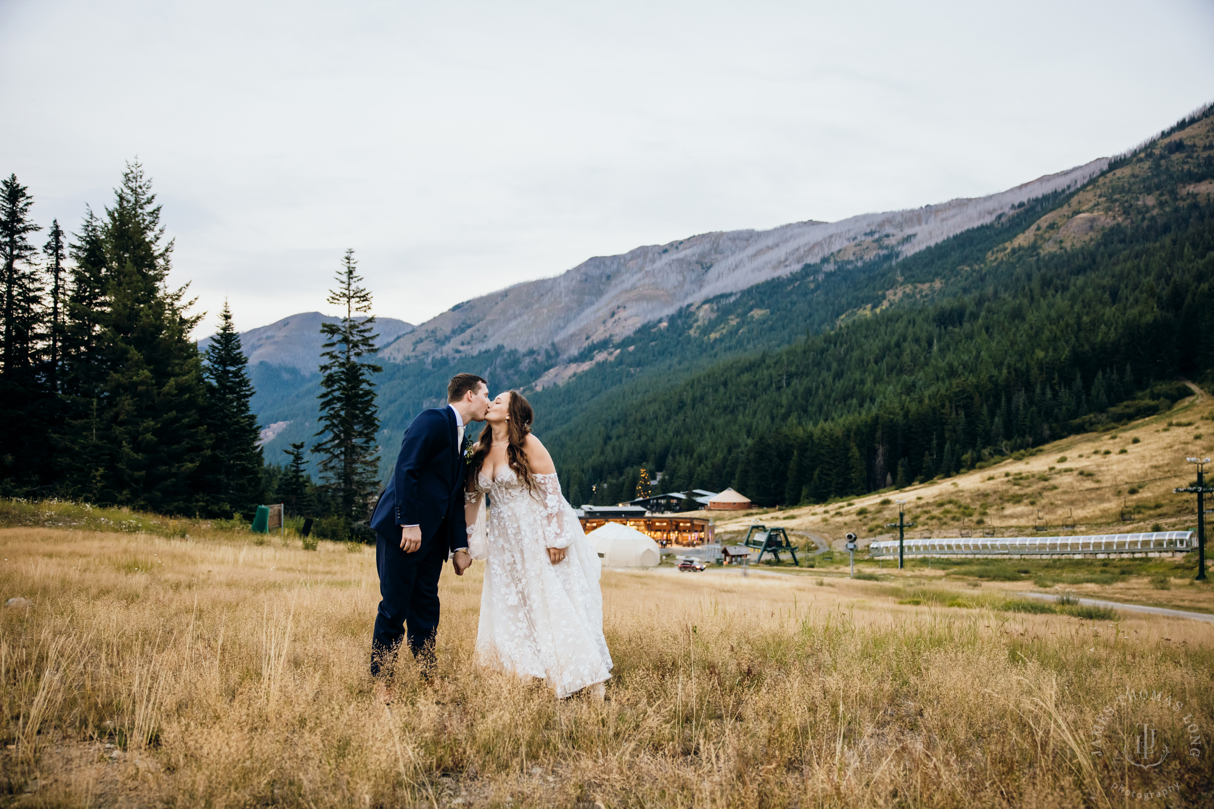 Crystal Mountain, WA wedding by Seattle wedding photographer James Thomas Long Photography