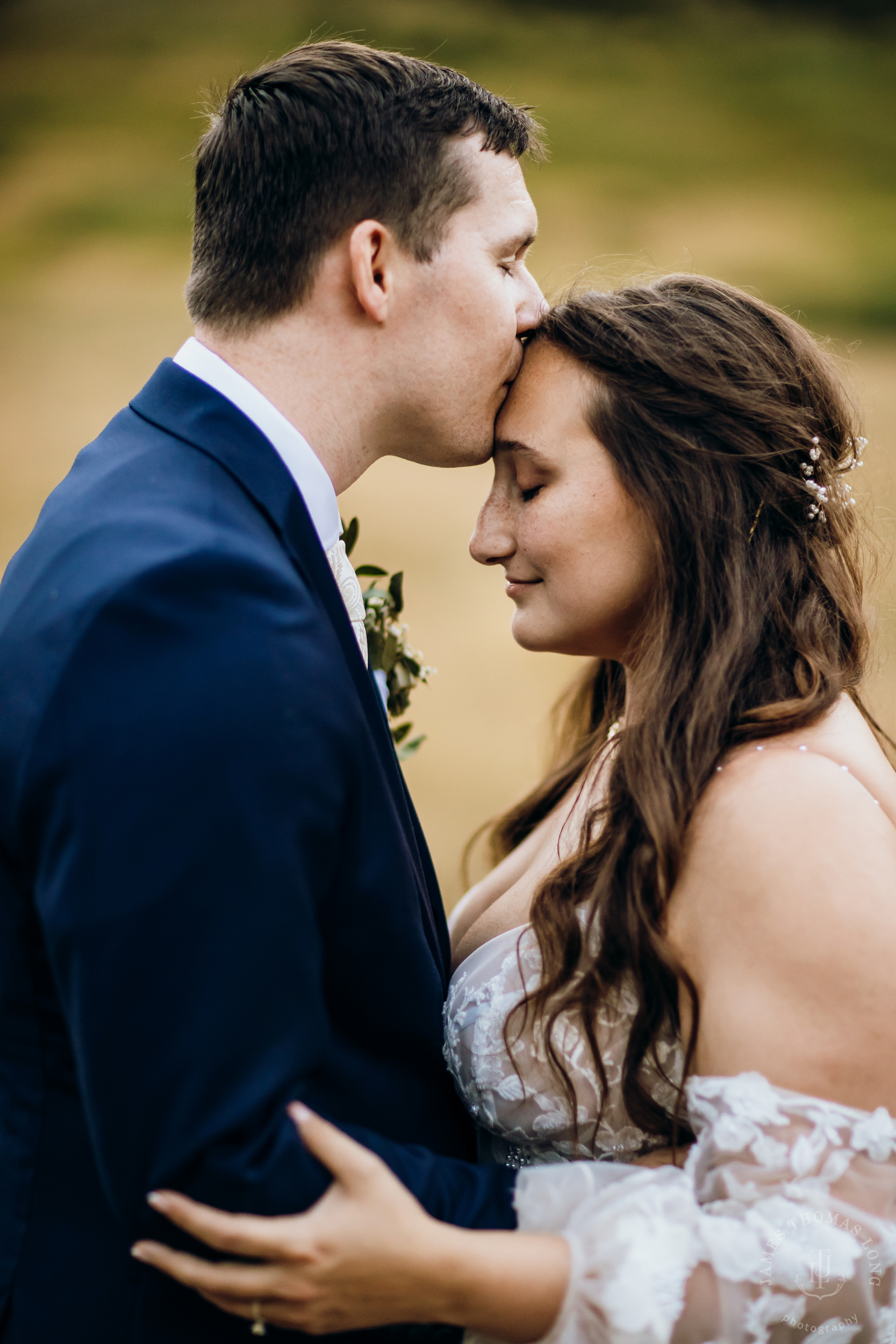 Crystal Mountain, WA wedding by Seattle wedding photographer James Thomas Long Photography