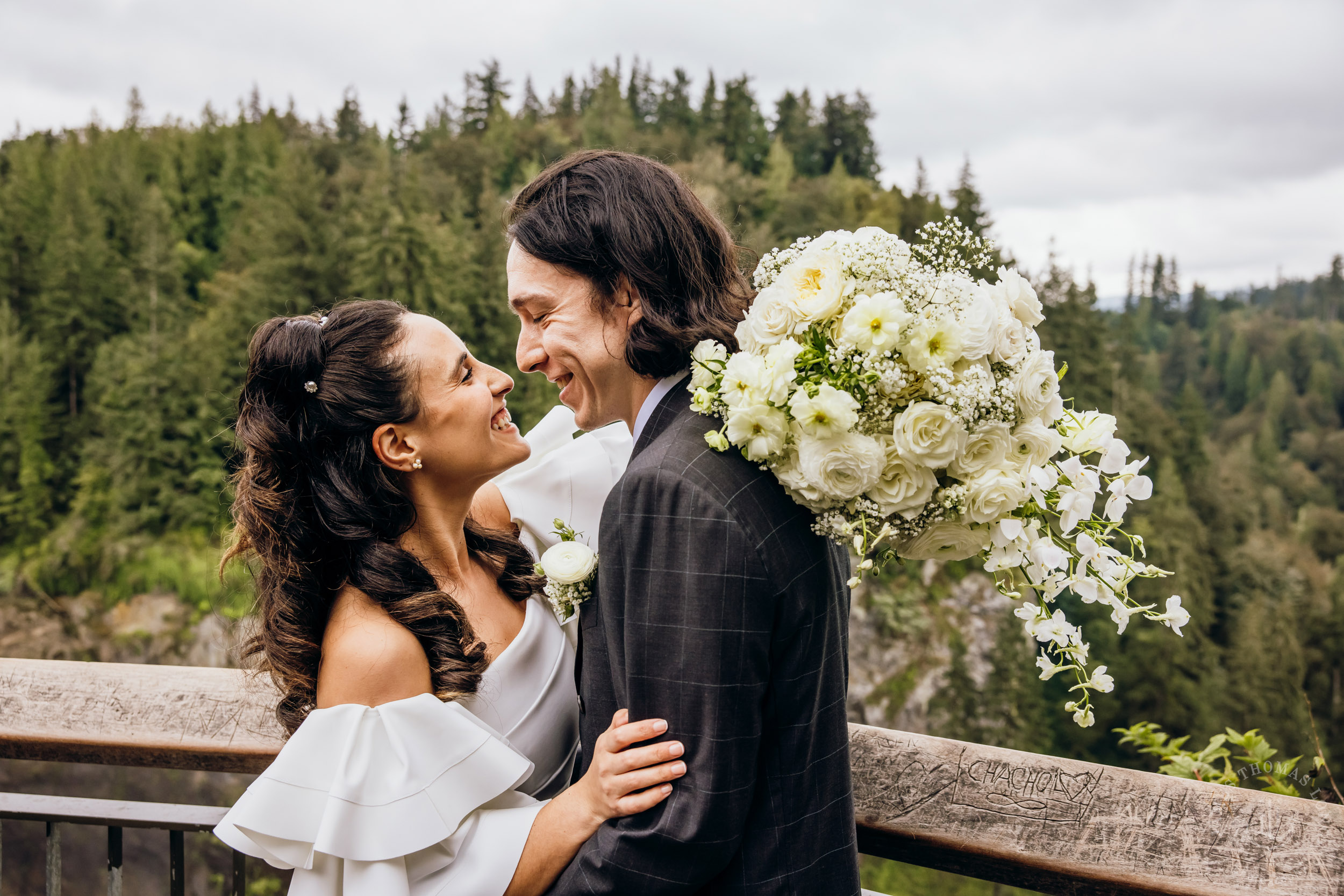 Salish Lodge Snoqualmie Falls wedding by Seattle wedding photographer James Thomas Long Photography