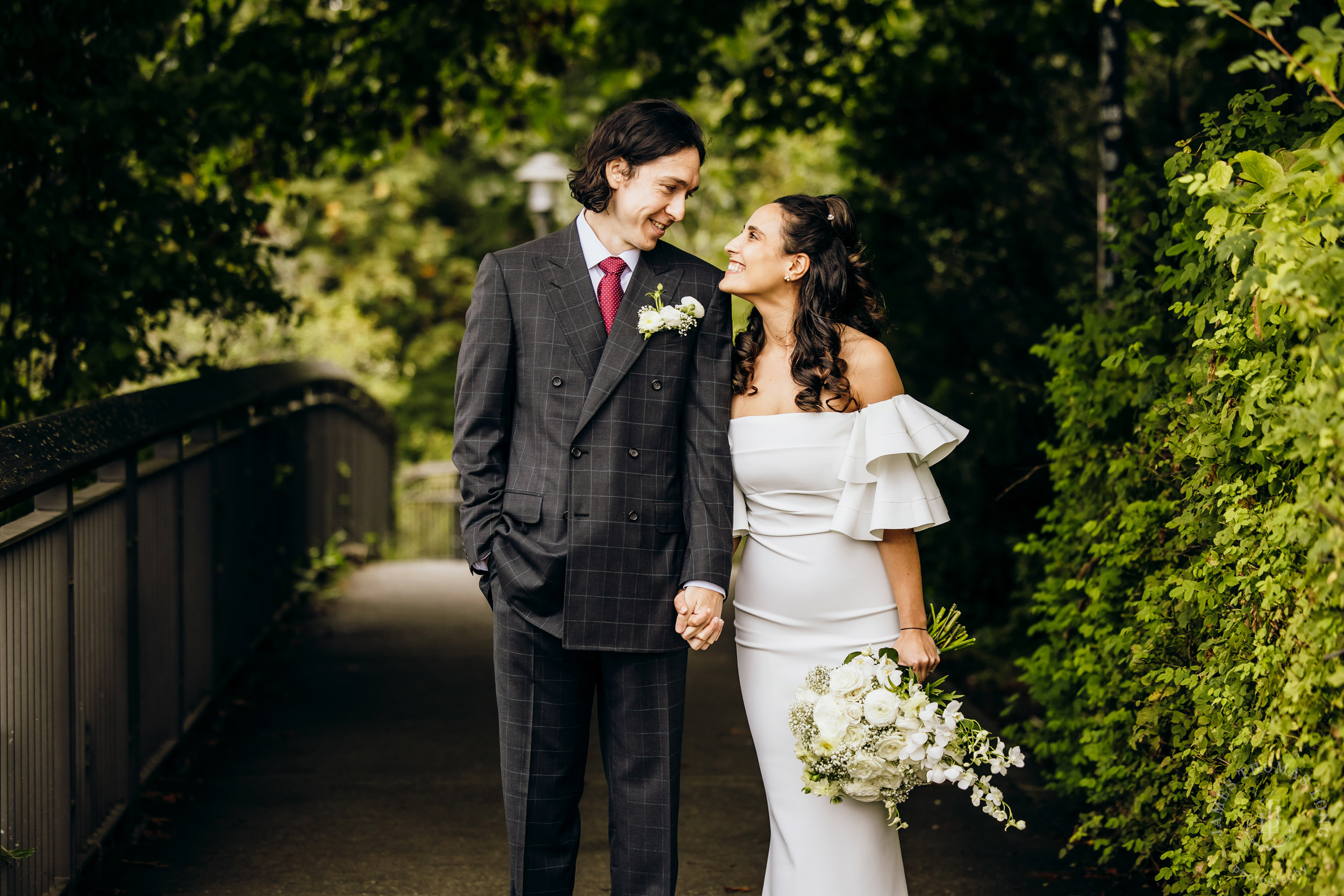 Salish Lodge Snoqualmie Falls wedding by Seattle wedding photographer James Thomas Long Photography