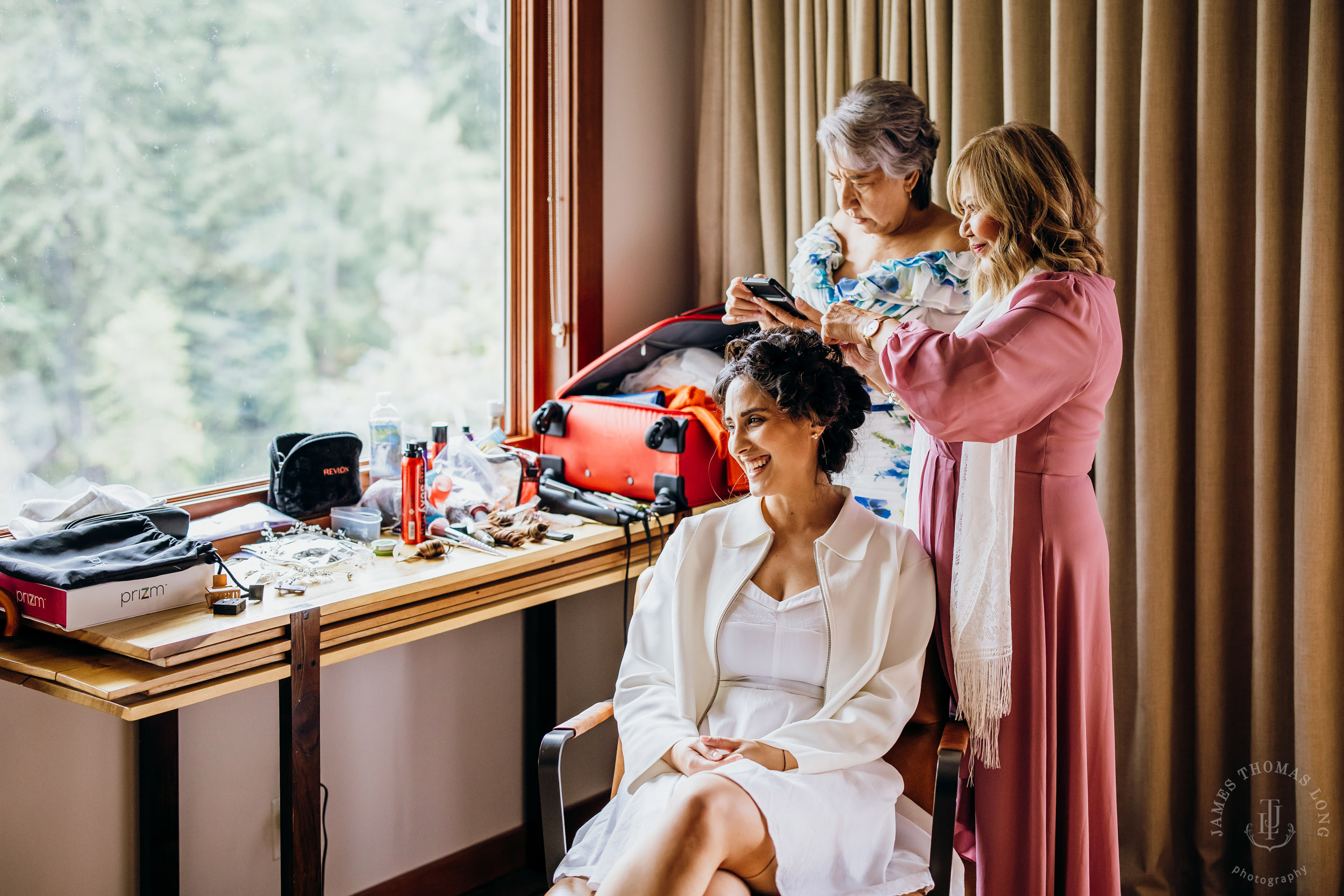 Salish Lodge Snoqualmie Falls wedding by Seattle wedding photographer James Thomas Long Photography