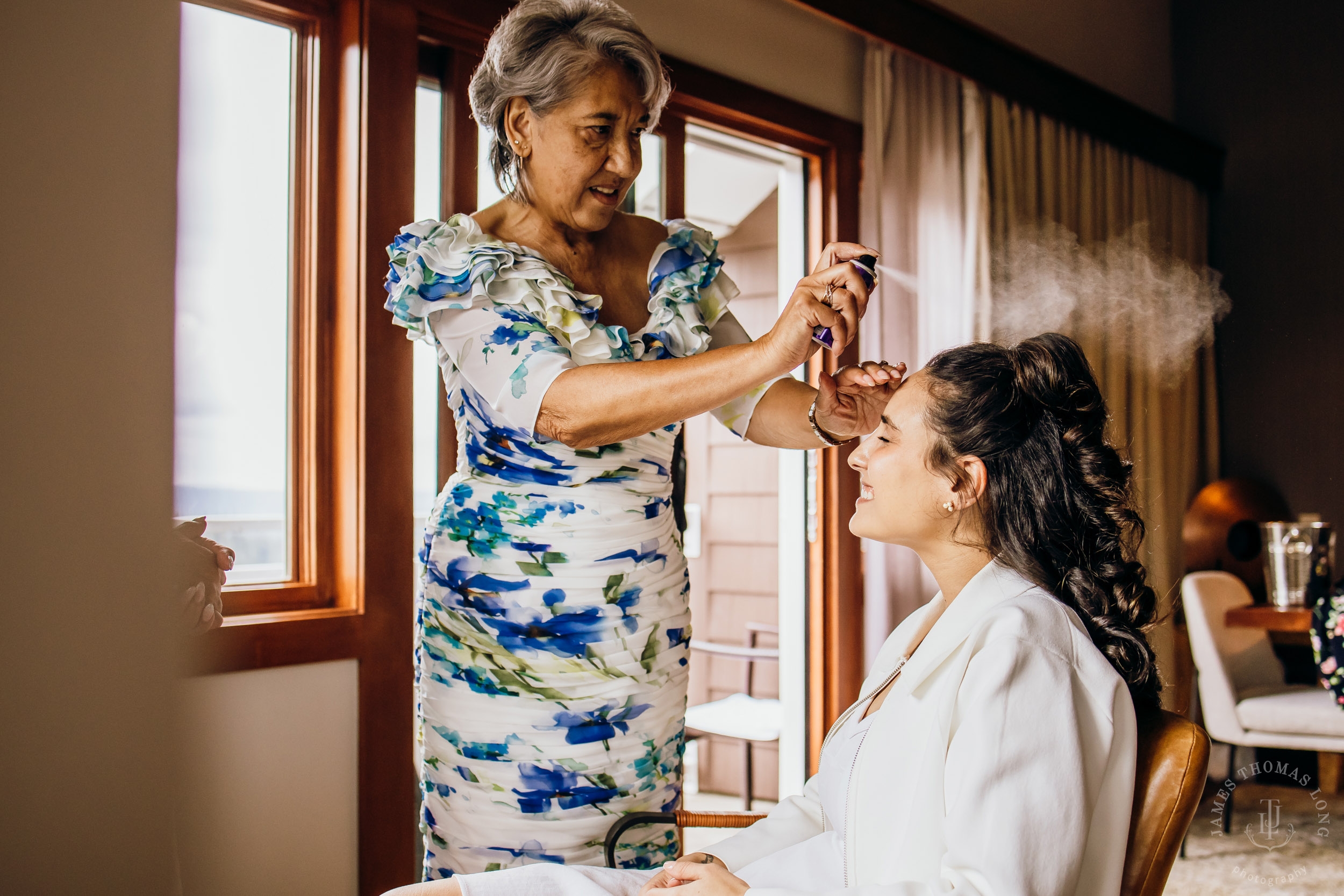 Salish Lodge Snoqualmie Falls wedding by Seattle wedding photographer James Thomas Long Photography